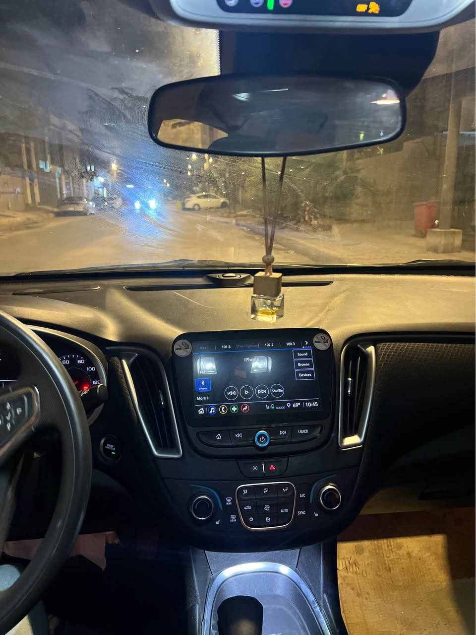 سلام عليكم لليدور جديد ماليبو ٢٤ ماشيه ٢٥فول مواصفات بنراما تبديل جملغ امام ايسر فقط بدون دواخل بدون رقم ١٢٠ قفل تريدها مرقمه ب١٣٥ثاني يوم *********** البصرة, العراق
