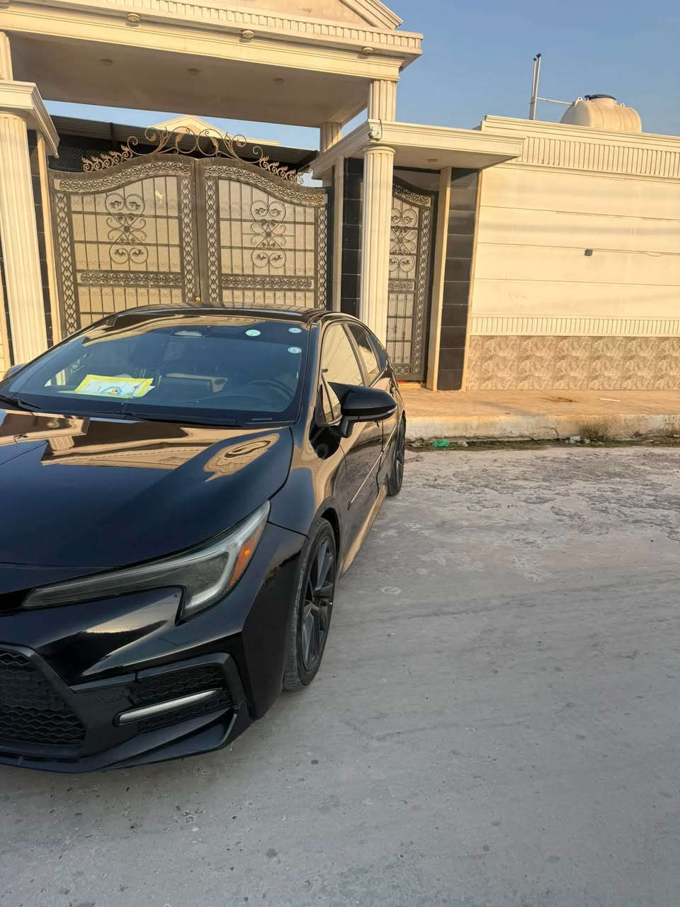 كورلا 2023 se 
بصمة 
رادرات 
داخل ابيض 
لايت لد 
ضررها جاملغ خلفي صبغ (بيها بخصات بل سقف موضح بصور)
بجمها كبس ايرباك بردة فقط 
ماشية 68mi 
رقم اربيل هزة جديدة شرط التحويل 
عنوانها موصل 
سعرها 124 🔥
***********
***********
