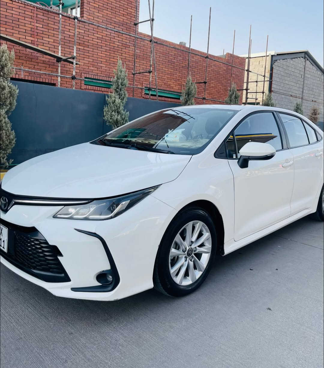 السلام عليكم كورلا HEV 2024 صيني فول مواصفات ✅رقم اربيل تحويل ثاني يوم
✅كفاله عامه كلين تايتل
✅محرك 1.8 لتر
✅فتحة سقف
✅مصابيح LED اماميه وخلفيه 
✅كاميره خلفيه
✅.شاشه وسطيه مع بلوتوث واندرويد اوتو وابل كاربلاي 
✅مثبت سرعه
✅نظام مانع انزلاق والثبات الكتروني
✅وسائد ونظام ABS ومساعد صعود المرتفعات
✅الفرمله التلقائيه (التوقف الذاتي)
✅ التحذير من مغادرة المسار وتحديد المسار
✅ممشى53mi
السعر 158$ مجال شي بسيط 
العنوان اربيل للتواصل اتصال + واتس اب ***********
