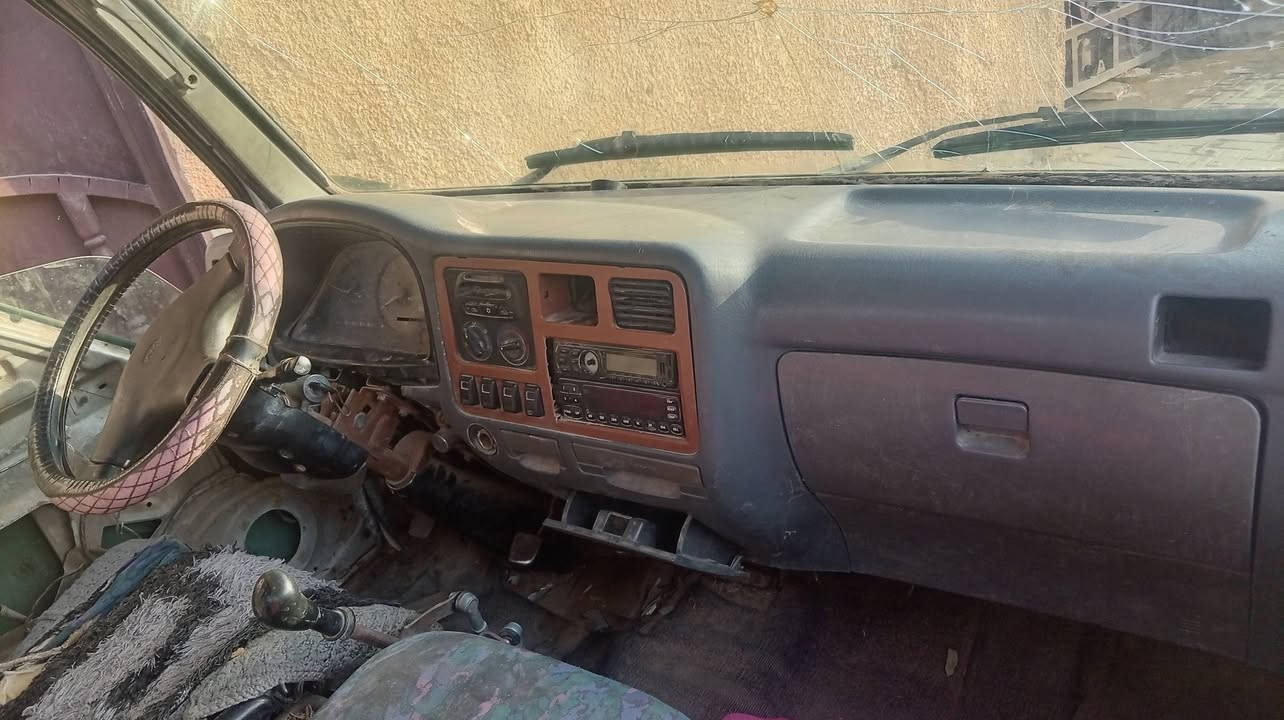 سلام عليكم كيا فونتيره موديل ١٩٩٨ كير محرك شرط سنويه نافذه ب ٢١ كهربائيات شغله سياره جاهزه وشغاله والسوك كلشي بي سعر ٢٢ وبيه مجال مكاني تكريت حي الجمعيه 
***********
*********** متواجد ع نت وتساب
