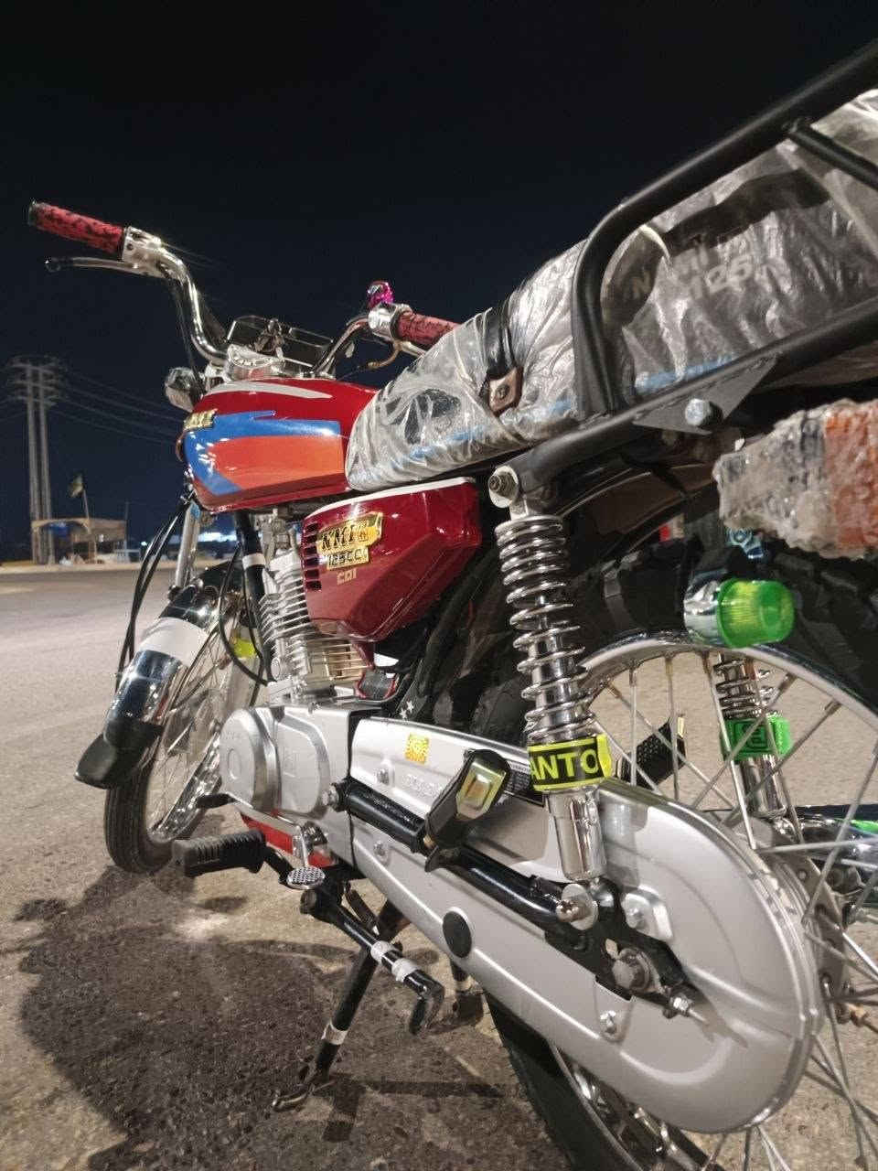 السلام عليكم دراجه نامة شلامجه موديل 26اصولي مكيانه ما مفتوحه دراجه كفاله شعله معدل اهون سعرخاص مكاني قضاء الصويره سبيس  ***********
