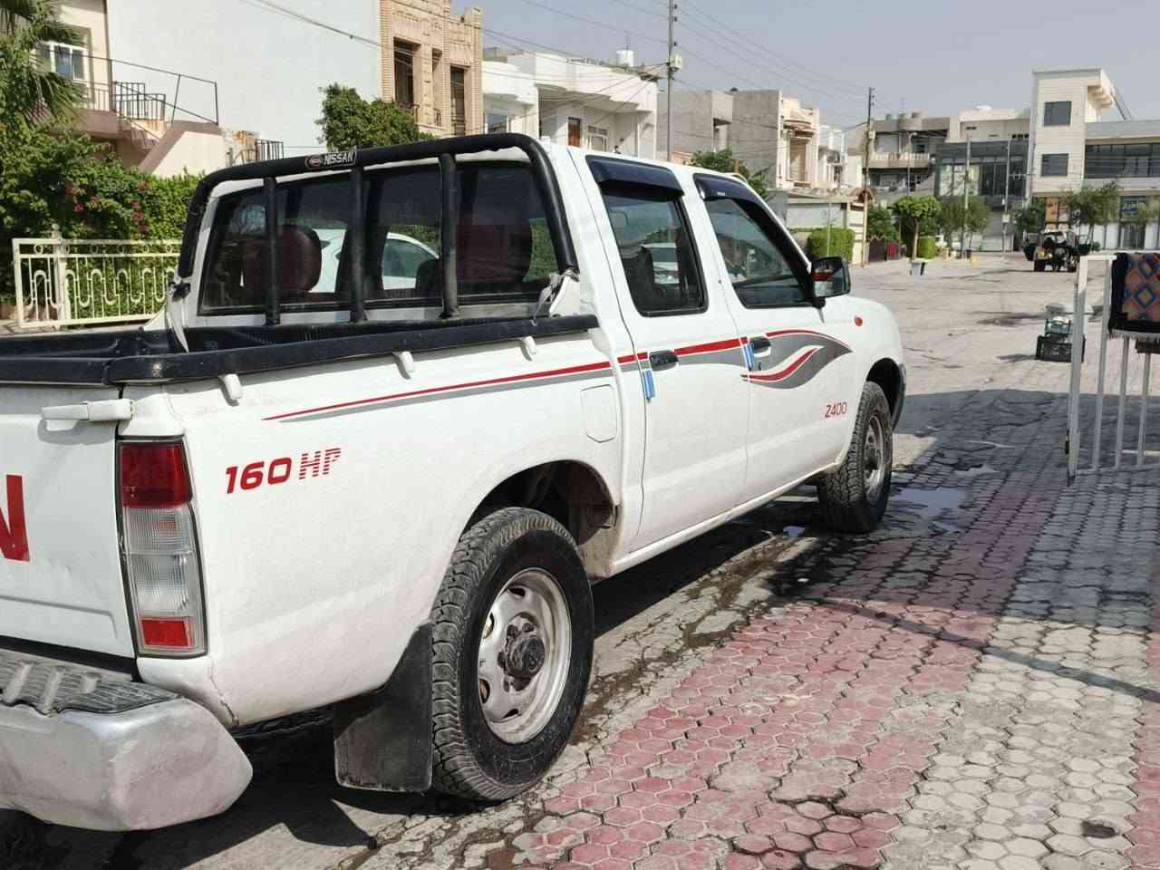 نيسان دبل • ٢٠١٢ • قفل رباعي