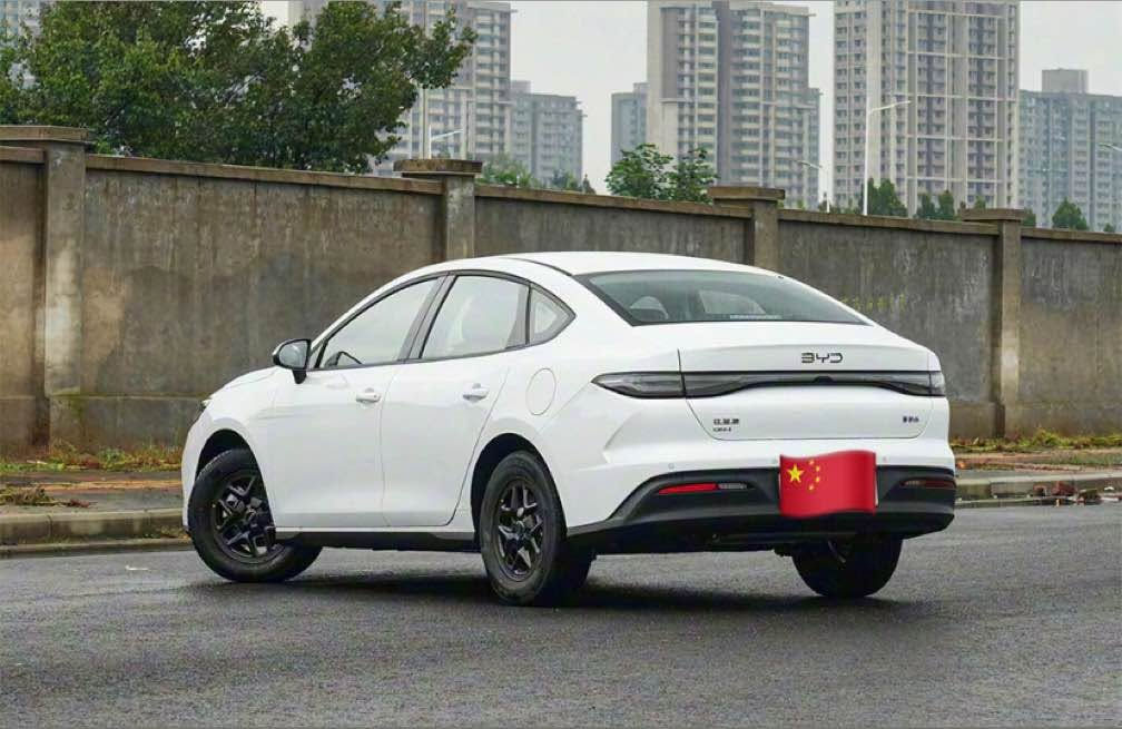 Byd sele 05
سفر کیلۆمەتر 
سعری خوار هەمو بازاڕ

*********** السليمانية, العراق
