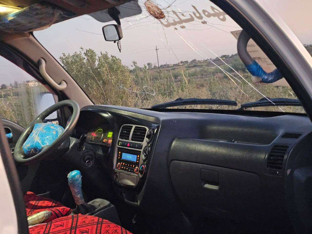 السلا عليكم
كيه حمل 2018 مسكر 🌹
دخول جديد  مشي كوريا فقط 
بيها رقم وسنويه شمالي الجديد 
وكاله باسم المشتري ام الصوره والباركود ✔️
حصه كاز بكل المحطات وين مايعجبك ✔️
تخم تاير جديد وحداده جديده  
تبريد ثلج وي السويج  كير محرك كفاله  
محرك 3000 سبلاين مسكر كفاله 
محجر وياها وتغليفه جديده 
جديده معنى الكلمه  بدي زيرو  سياره بوجها للشغل 
السعر 65 وبيه مجال للشراي✔️
العنوان ذي قار قضاء النصر 
الاتصال‏‪ ***********
