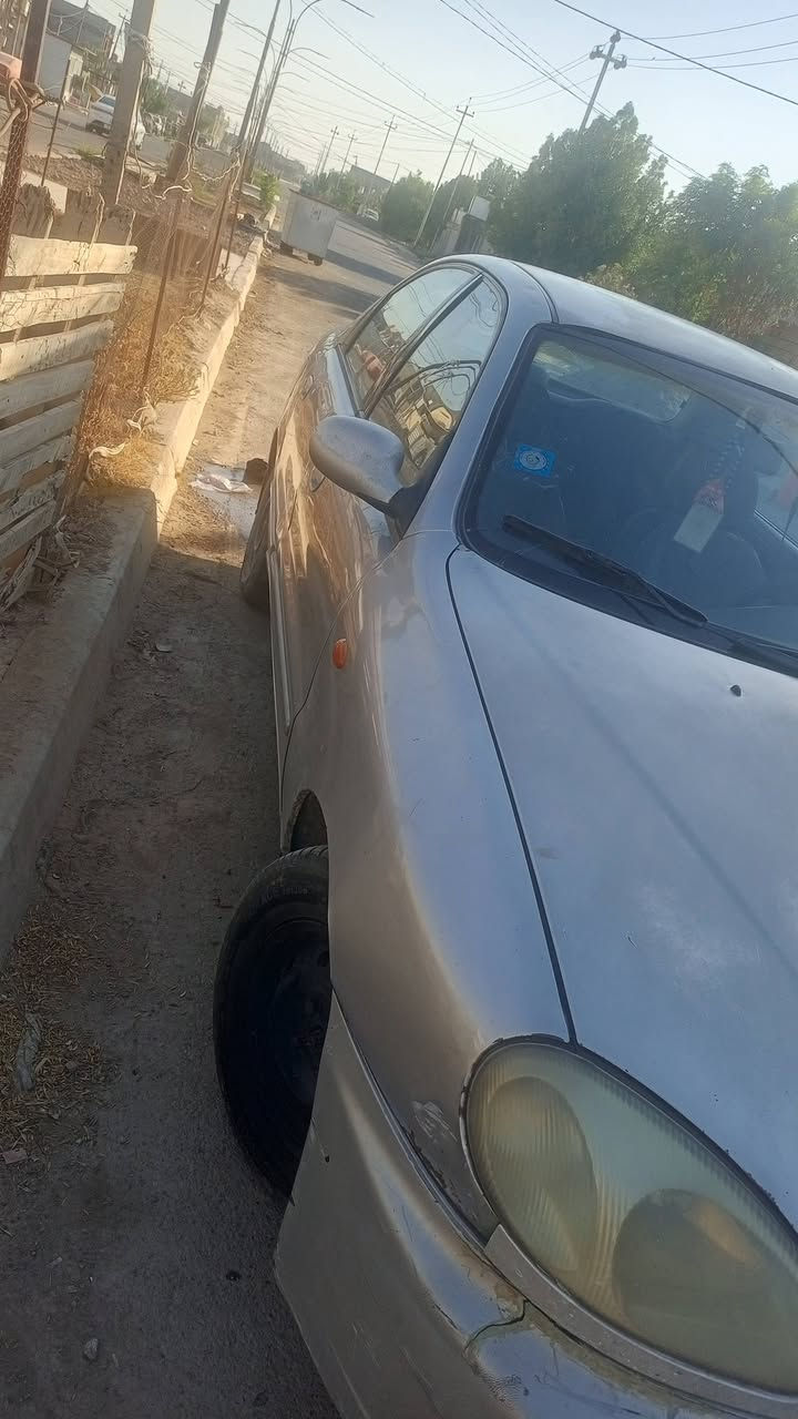 دايو لانوس موديل 2000
سياره دايو لانوس للبيع صدره تعبان بيه نواقص قليل 
سياره مكانه ديالى بلدروز 
سعره 35 ورقه وبيه مجال 
للاتصال والاستفسار عله رقم *********** 
سياره اب اسمي تحويل ثانيوم
