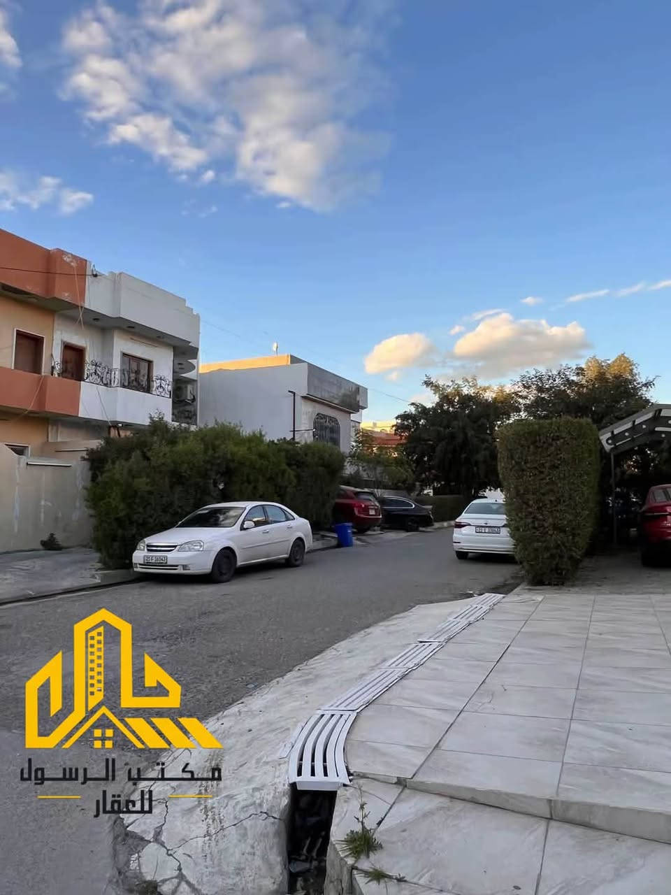 دار للأيجار طابق ارضي مساحة170متر
الموقع طريق بغداد
خلف اسواق غندورة 
يحتوي على  غرفتين نوم+هول+صحات +مطبخ
+كراج سيارة 
بناء حديث
***********

مكتب الرسول للعقار بيع وشراء وتأجير كافة العقارات كركوك وكافة المحافظات

@أبرز المعجبين

