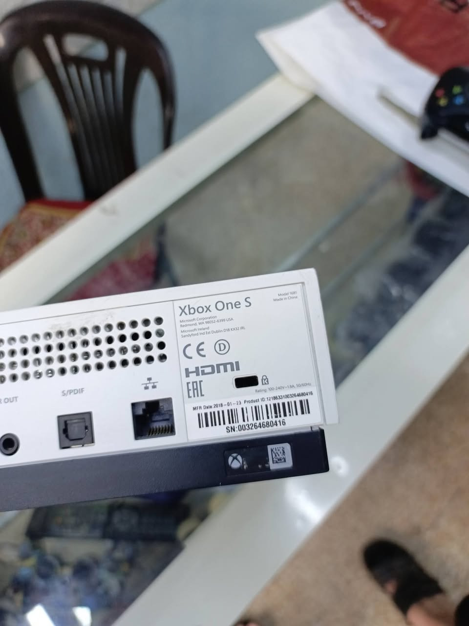 Xbox One S 
500GB
مامفتوح لوك ستيكر 
ويا 60 لعبه الجهاز معدل تريد ترجعو اونلاين تكدر بس تخلي نت يروحن 
ويا جوستك اصلي بيها مشكله بل R2 يضل يدوس 
وجوستك ثاني تشتغل واير تايب سي مابيها مشاكل
السعر 150 قفل رجائاً لاتكلي بي مجال السعر 155 قفل
العنوان موصل حي سومر مكتب الحسن متوفر توصيل لجميع المحافضات 
***********
***********
