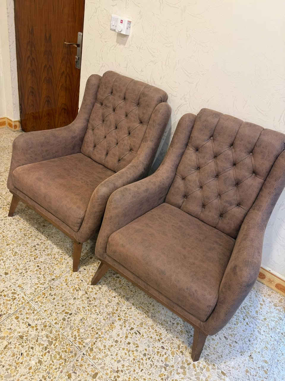 تخم تركي درجة أولى للبيع 

***********
