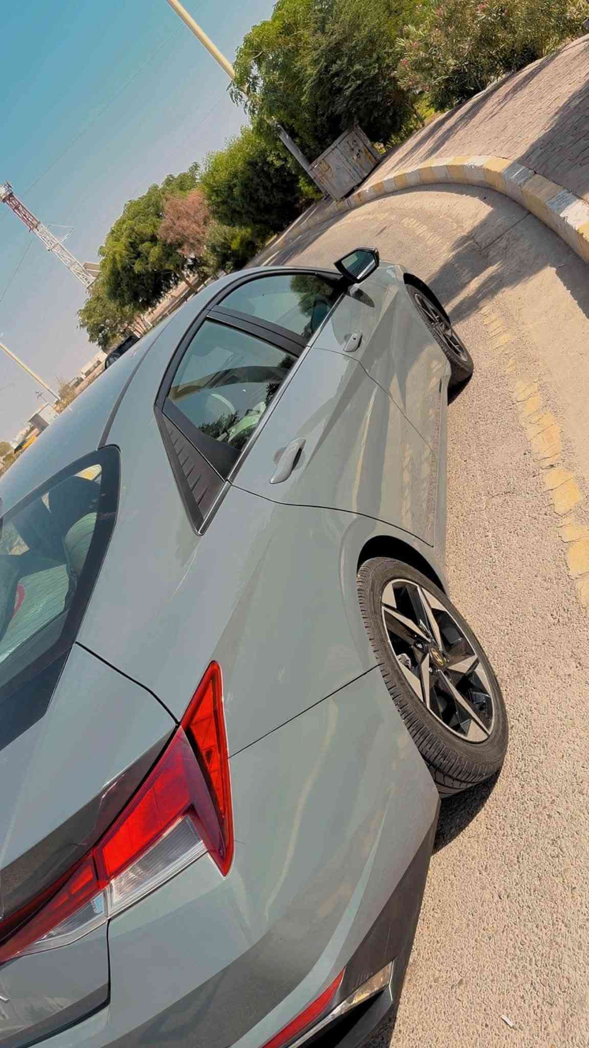 السلام عليكم 
للبيع بسعر مناسب 🔥
النترا 2022 واردي امريكي لون اسمنتي
حادث بسيط بدون دواخل ولاايرباك
حره تحويل مباشر 
ماشيه 69 mi 
فول موصفات لاخير
السعر 139 🔥🔥
مكان الرمادي 
***********
