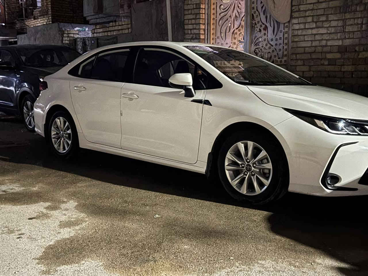 كورولا  هايبرد موديل 2025 ماشه 15000للبيع مكفوله من صبغ 158 تصال ***********
