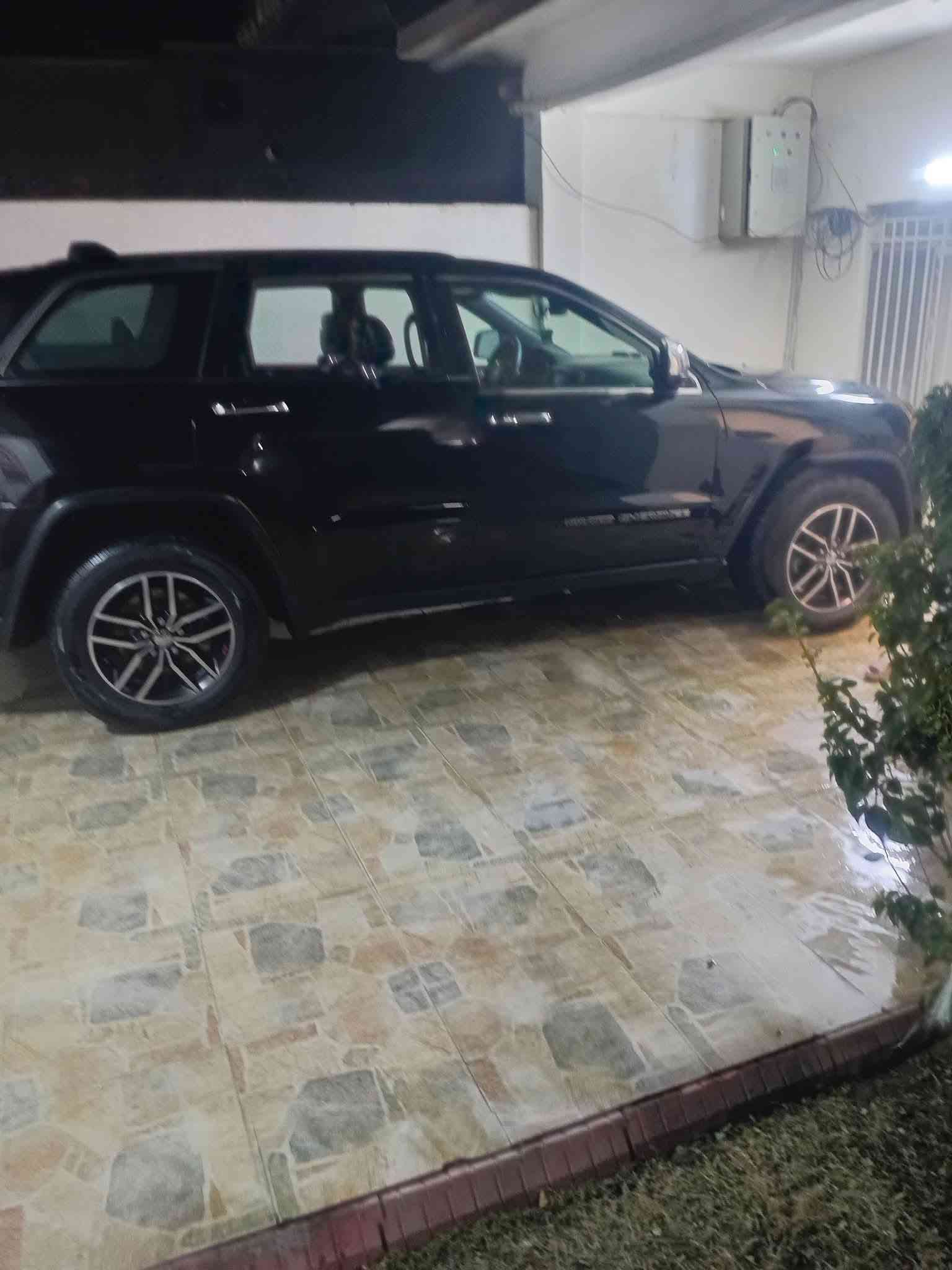 البيع او مراوس حسب القناعة سياره كفاله عامه بدون حادث ولا غرق ولا شي سيارة داخله كلين كلين كلين لا تقارنها بل مفلشات سياره كلها ستوك شريكه متواجد فقط على أرقام *********** والاثير بي واتساب ***********

نص مكتوب في الصور:
- NOTE 40S 23mm f/1.8 1/191s ISO50
- NOTE 40S 23mm f/1.8 1/81s ISO50
- Infinix HOT 11S