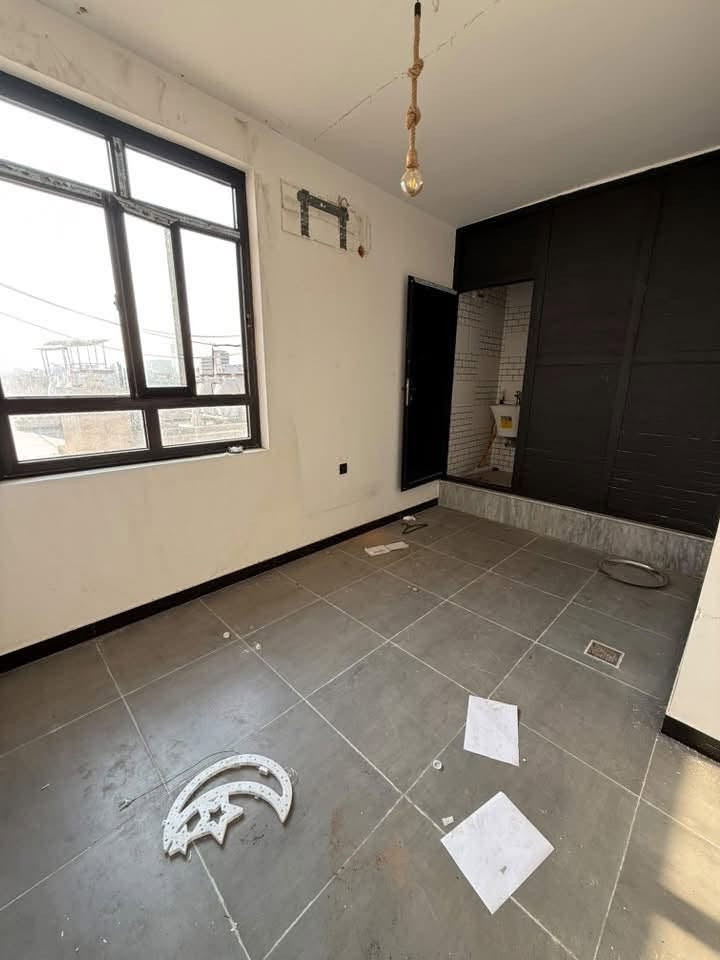 🔥 بـ 500 ألف فقط! 🔥

🏠 سويت صغير للإيجار
✨ مناسب للسكن أو الاستخدام كمكتب

📍 المنصور-قرب مطعم حجي حسين
موقع مناسب وسهل الوصول

💰 الإيجار: 500,000 دينار شهرياً فقط

فرصة مناسبة للي يبحث عن مكان عملي وبسعر اقتصادي 👌🔥
شخص واحد او شخصين
📞 للاستفسار والحجز:
***********☎️
