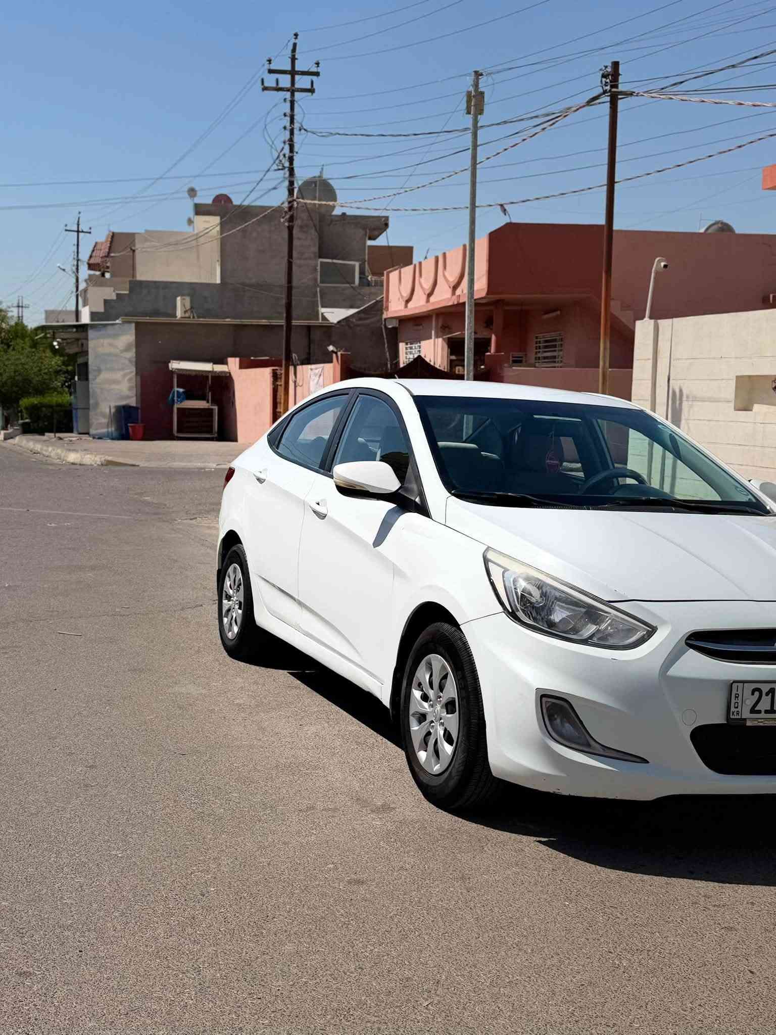 خليجي
مكينة 16 
Abs +eco موديل 2017
تحكم ستيرن
سنوية لحد 2029
بطاقة بنزين موجود 
شرط تحويل ثاني يوم 
سونار موجود بلصوره
سعر 90 بيه مجال رقم واتساب ***********
عنواني كركوك
