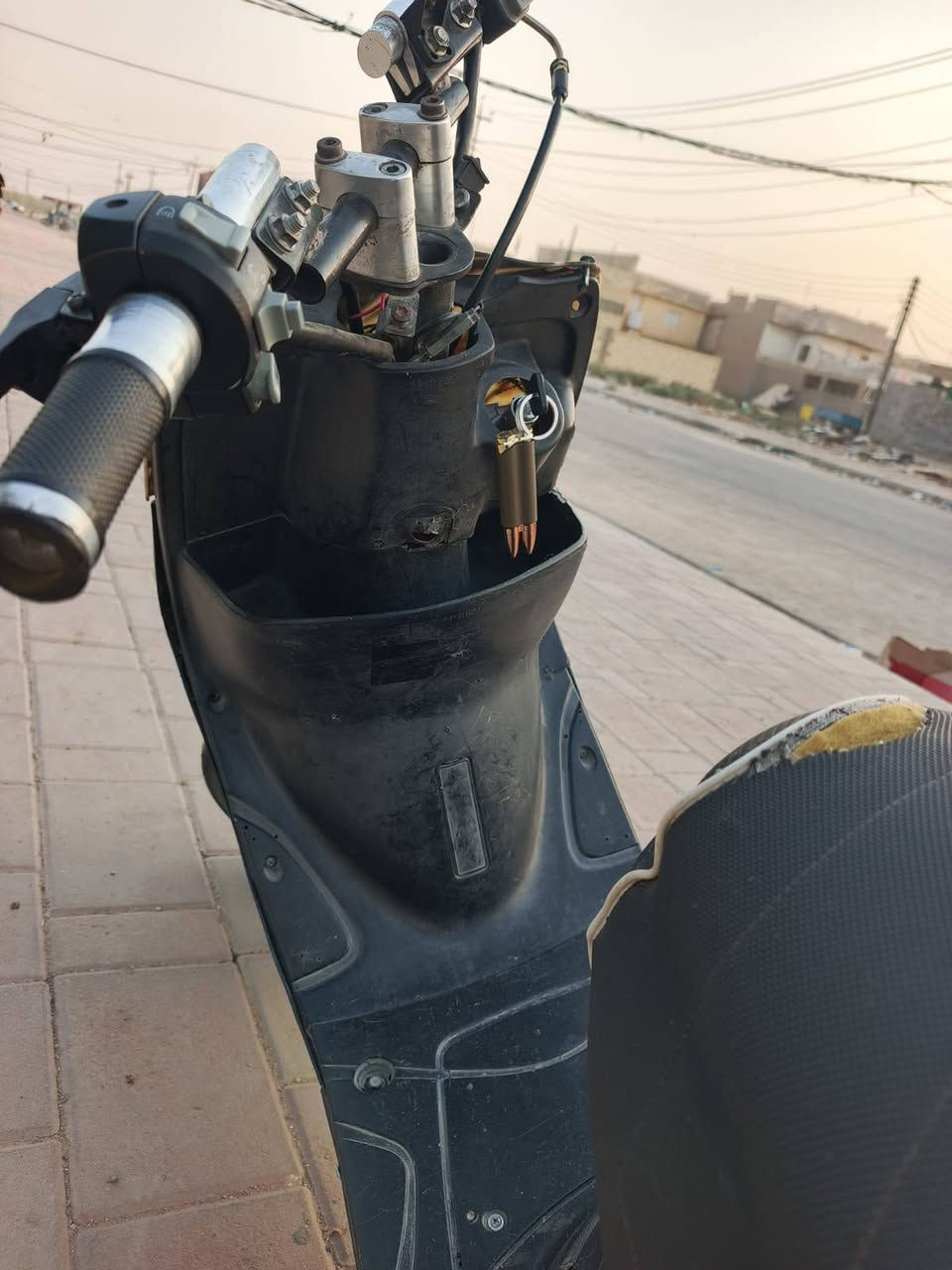 سلام عليكم شباب دراجه ماكس لبيع بيهه شلعه تخبلل مزوده تايرات جدد  بوشه 55 دراجه خير من الله سعر 450 بيهه مجال شراي يطبلي خاص او ستفسار رقم ***********
