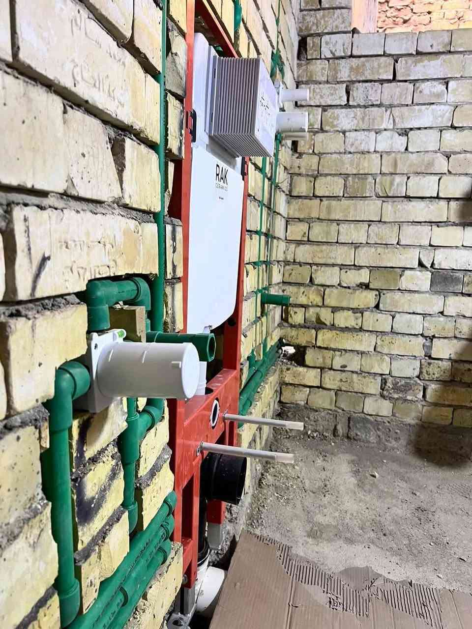 سلام عليكم 
تاسيسات صحية عامة ماء مجاري ***********
