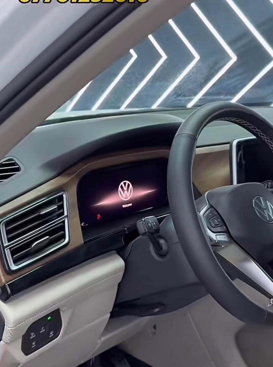 Volkswagen atlas 2024
سيارة للبيع 
ماشية ٦ الف 🥇
بدون صبغ فقط الدعامية صبغ🥇
دفع رباعي🥇
شاشة كبير كيج الكتروني🥇
كشنات تدفئة و تبريد🥇
كشن ميموري🥇
دواخل كريمي🥇
صندوق شفط🥇
مواصفات فوول عدي البانوراما 
سيارة بلسليمانية 
*********** 
سعر السيارة ٢٨٠ ورقة و بي مجال للطيبين
