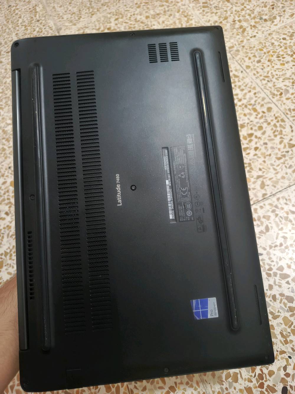 🔥💻 للبيع لابتوب Dell Latitude 7480 — فرصة حلوة! 🔥

📌 المواصفات:
⚙️ Intel Core i7 – الجيل السادس
🧠 RAM 8GB
💾 تخزين 256GB
🪟 Windows 11

✅ مناسب للدراسة والجامعة
✅ ممتاز للتصفح واليوتيوب والبرامج
🎮 مناسب للألعاب الخفيفة والاستخدام اليومي
💻 جهاز عملي وسريع بالاستخدام

💰 السعر: 215,000 دينار عراقي فقط

📍 الجهاز للبيع للجادين
📩 للاستفسار والمراسلة خاص

🔥 السعر قابل للتفاوض بشكل بسيط للجاد فقط 🔥