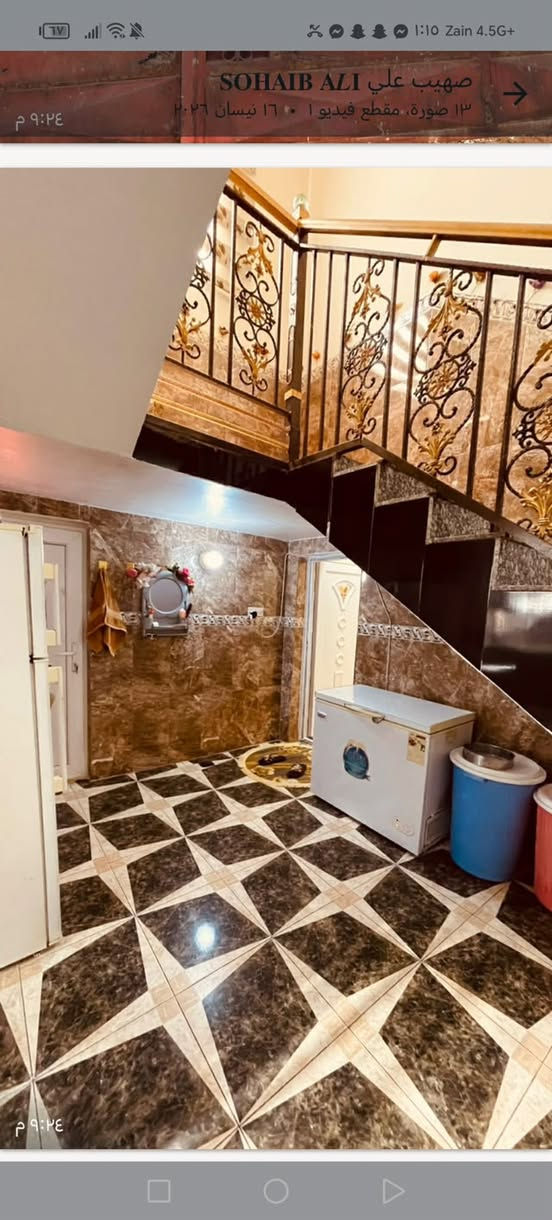 سلام عليكم بيت للبيع مساحتة 300متر يتكون من غرفتين وهول وصالة وكليدور ومطبخ وحمام مرقم بابلدية خدمات كاملة مكانة الخالدية حي معلمين قرب مستشفى الرشيد سعرة 1005 وبي مجال اللي يريد يراسلني @

نص مكتوب في الصور:
- ١:١٠ Zain 4.5G+ صهيب علي SOHAIB ALI ١٣ صورة، مقطع فيديو • ١٦ نيسان ٢٠٢٦ ٩:٢٤ م ٩:٢٤ م
- ١:١٤ Zain 4.5G+ SOHAIB ALI صهيب علي ١٣ صورة، مقطع فيديو ا • ١٦ نيسان ٢٠٢٦ ٩:٢٤ م ٩:٢٤ م
- صهيب علي SOHAIB ALI
- ١٣ صورة، مقطع فيديو ١ • ١٦ نيسان ٢٠٢٦
- ٩:٢٤ م
- ١٣ صورة، مقطع فيديو - ١٦ نيسان، ٢٠٢٦
- ١٣ صورة، مقطع فيديو | ١٦ نيسان، ٣:٢٦ م
- ١٣ صورة، مقطع فيديو، ١٢ نيسان ٢٠٢٤
- أنت أمس، ٩:١٩ م رد