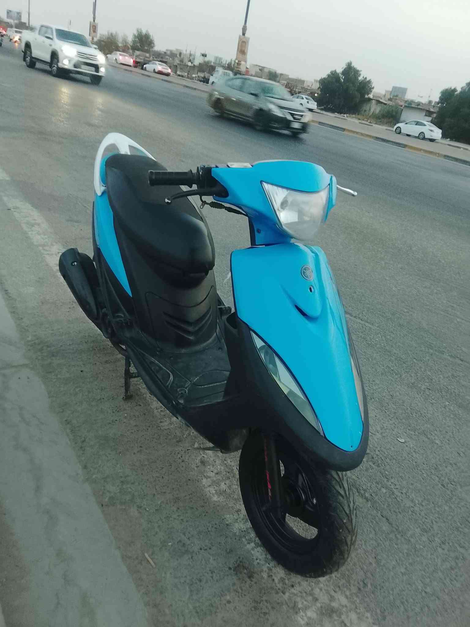 ماكس عدله سلف هندر كلوب امي شغاال وصطب حساس ويه البريك دبلات شغاله قفال صندوك وقفال ستيرن شغالات كفرات كلهن مختمه عينه لونين ازرك وبرتقالي سعر 550 مكاني موفقيه رقمي 
***********
