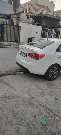 سيراتو • ٢٠١٠ • بدون صبغ