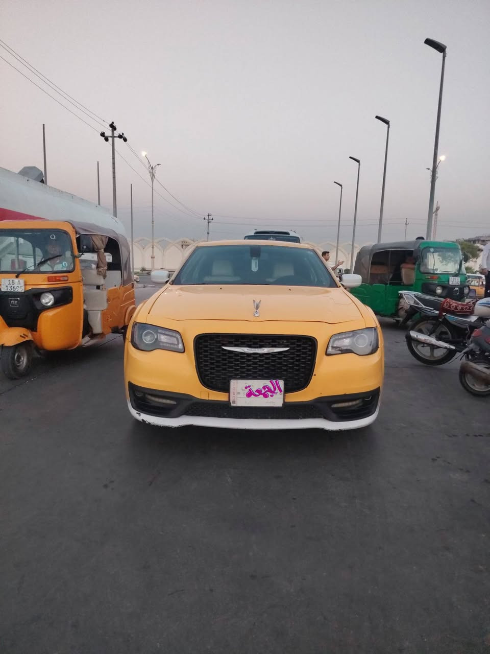اوباما  19اصل رقم بغداد  بيه تبديل بابين مكينه جديده
كير وحداديه وكسل ومنظومة غازه توني شاده سياره جاهزه على آخر حبايه سعر ١٧٥ وبيه مجال عنوان كربلاء 

***********
