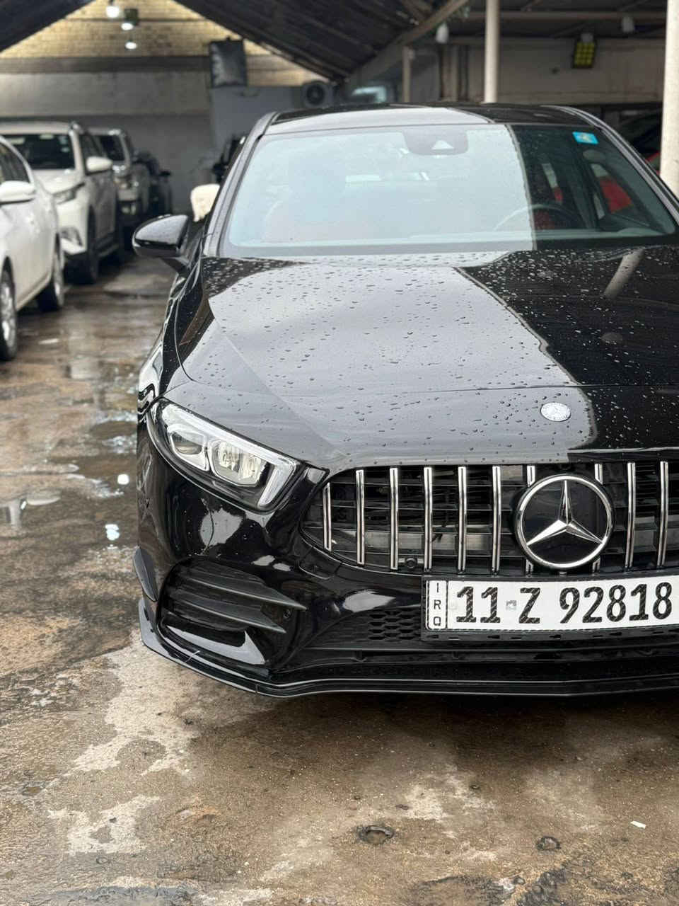السلام عليكم ورحمة الله وبركاته من رخصة الأدمن المحترم مرسيدس موديل 2023 فول مواصفات 
السعر 235 ورقه وبيها مجال مكان السياره البياع معرض الأصدقاء الاتصال *********** 
***********
