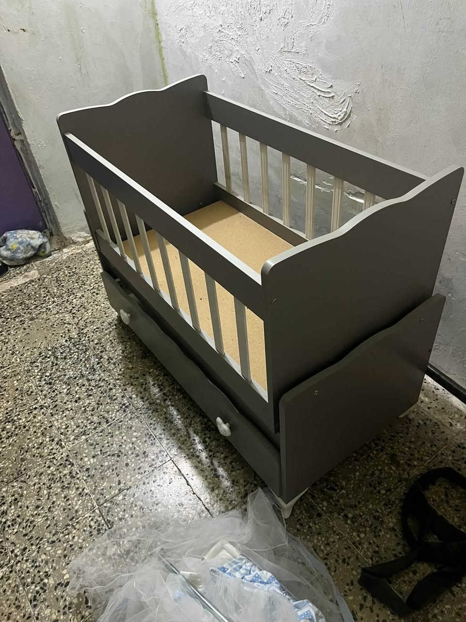 كاروك اطفال هزاز نضيف مستخدم قليل كلش  ***********
