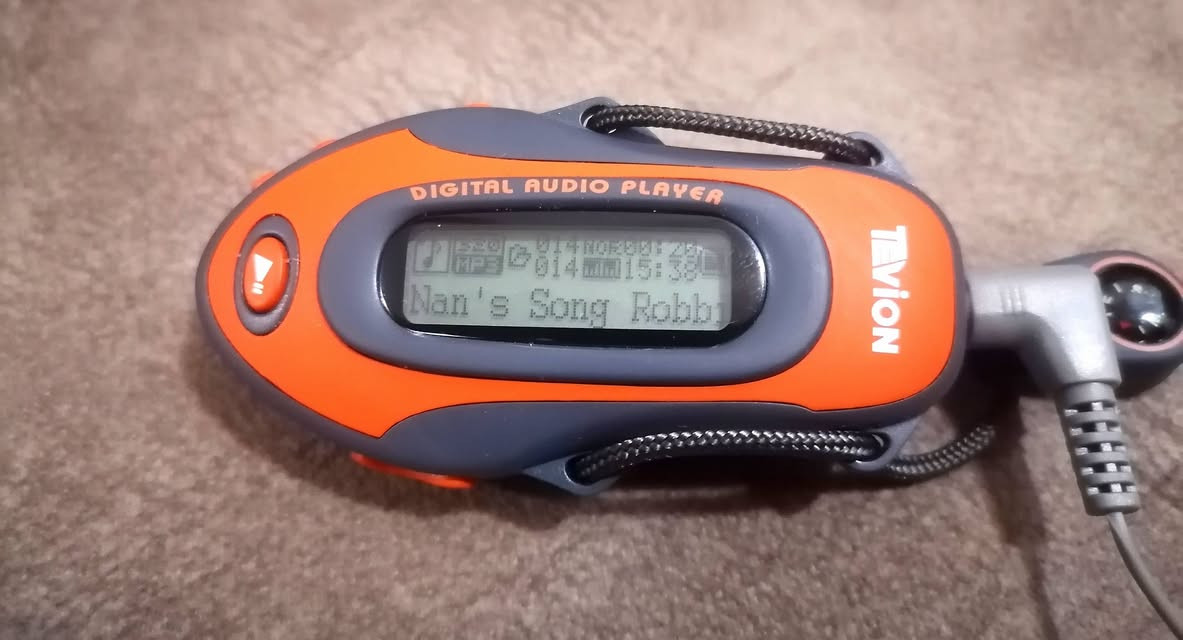 ❤️💫 MP3 and Recorder 1G  water resistant 💦
🌟 للمعتمدين 🌟 
للبيع جهاز Mp3  خزن 1G مع خاصية تسجيل الصوت والجهاز ضد الماء مع بوصلة مع كامل ملحقاته الاصليه
السعر 30 الف مع التوصيل ✨
للحجز والاستفسار على خاص
