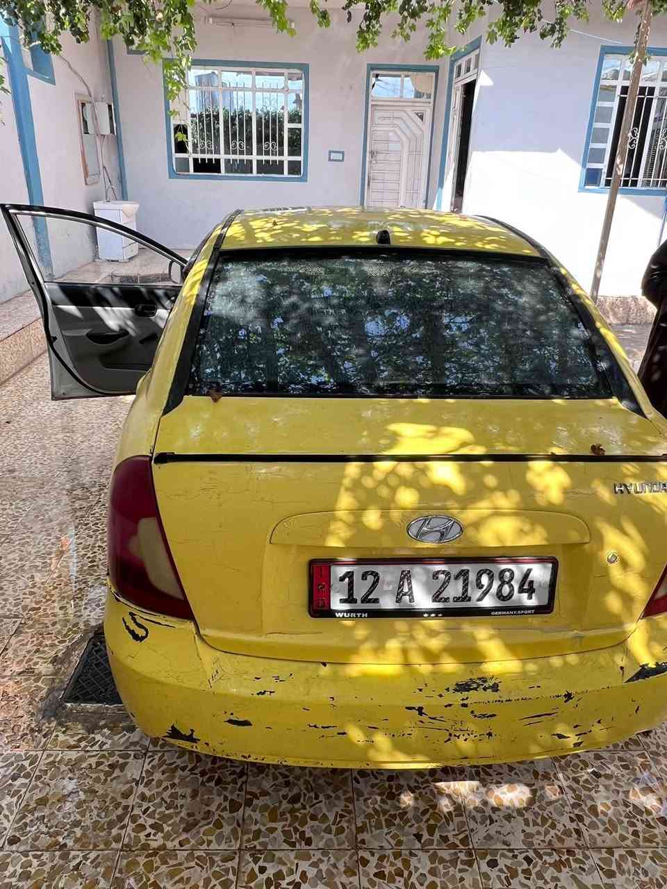 اكسنت ٢٠٠٩ • عادي • معجون