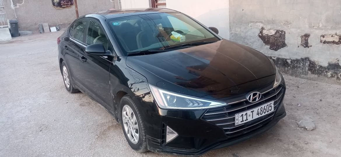 عندي النتراه موديل ١٩لون أسود رقم بغداد بسمنه ماشيه 78حادث بس بنيد اتصل ***********

