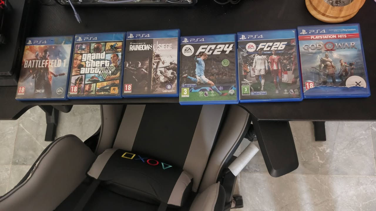 Ps4 سلم 1 تيرا اون لاين نظافة ℅100
للبيع مع الملحقات والاقراص وكلكم تدرون بس الفيفا 26 بيش
مكاني غزالية ***********
