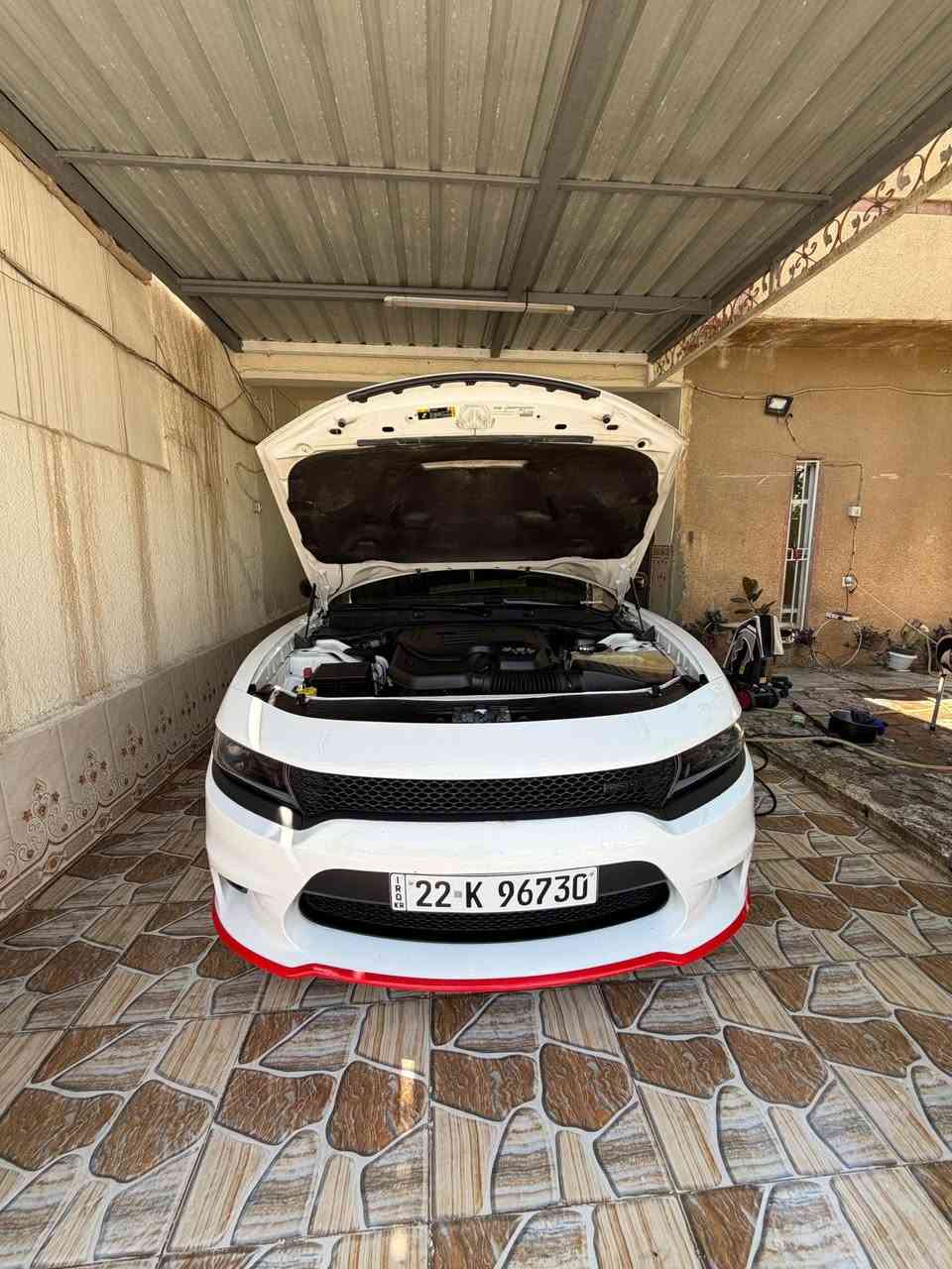 جارجر GT PLUS .

الموديل :2022  . (خليجي) .

المحرك : V6.  3.6L .

سياره كلين كفاله عامه شرط

المواصفات :

* نقطة عمياء . 

* مصابيح أمامية زنون . 

* كشافات الضباب زنون . 

* المصابيح الأمامية مع LED . 

* حساسات . 

* شاشه كبيرة مع نظام ملاحة نفكيشن GPS .

* سستم صوت الپاين .

* مقاعد جلد رياضية . 

* مقاعد أمامية كهربائية عدد 2 . 

* ذاكرة لحفظ وضعيات الجلوس (ميموري) . 

* مقاعد أمامية تبريد وتدفئة . 

* مقاعد خلفية تدفئة . 

* تشغيل عن بعد . 

* ستيرن كهربائي . 

* تدفئة ستيرن . 

* محدد سرعة . 

* تلفون بلوتوث . 

* كاميرا خلفية .

* مرايا متحسسة للاضاءة العالية .

* كير شفتر بالستيرن . 

* دخول ذكي (بصمة) .

دشبول جلد اسود بلادي

رقم السيارة اربيل بسمي 
شرط تحويل مكاني كركوك حي 
النصر *********** كركوك, العراق

