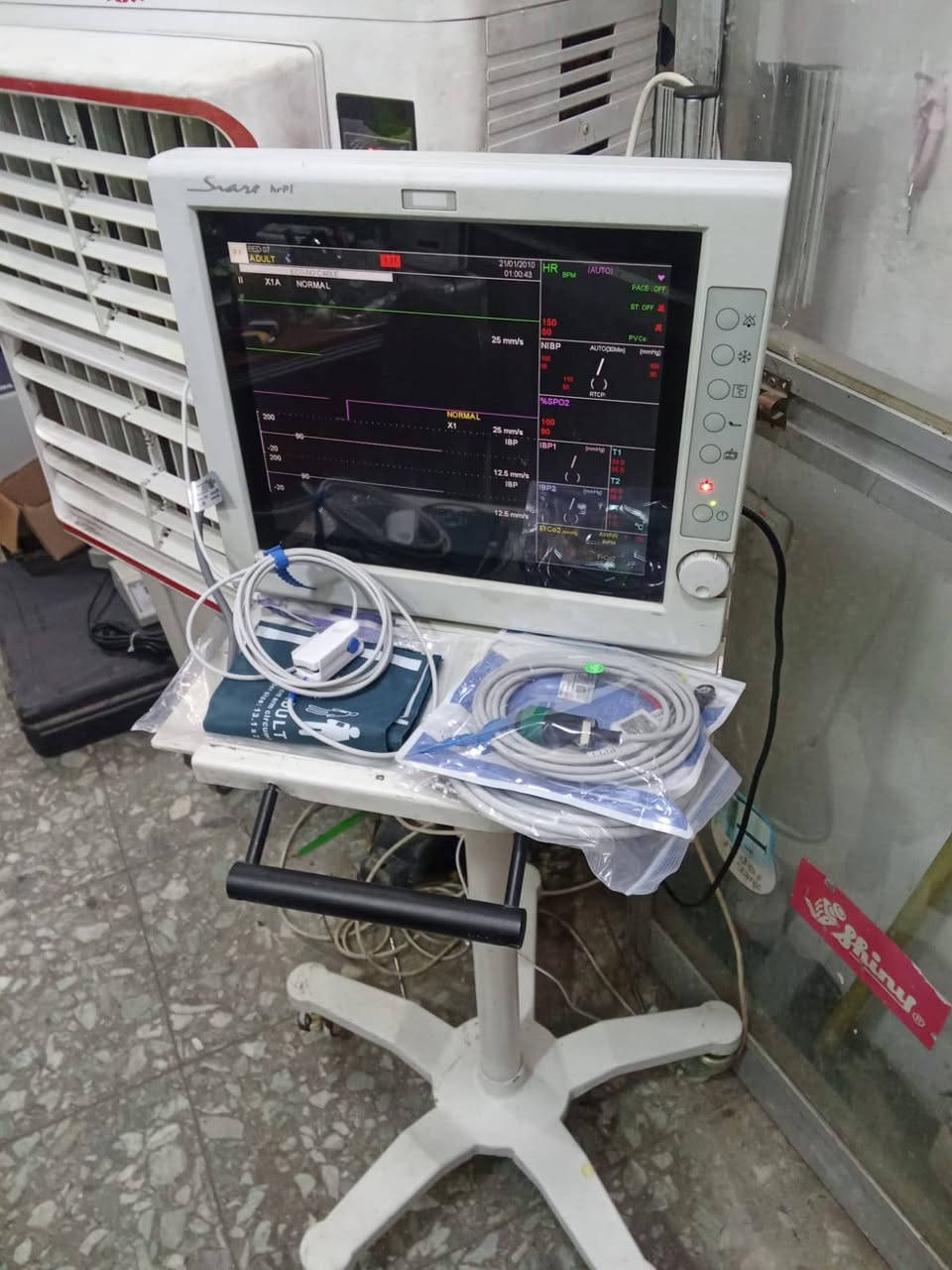 اجهزه متنوعه اخو. الجديد للبيع بسعر مناسب . ***********
