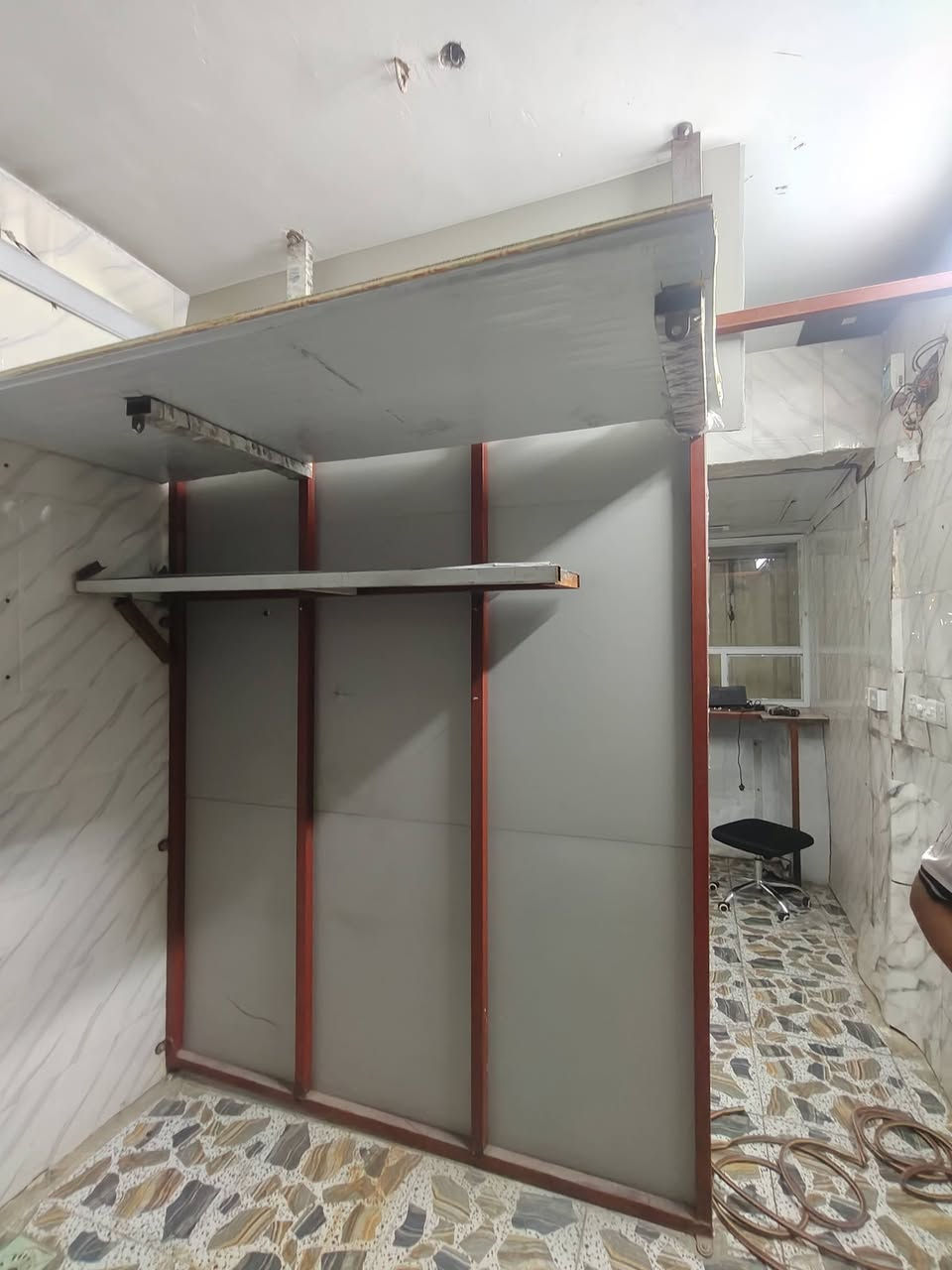 أغراض للبيع كلمن وسعرة المكان الرئاسة.  ***********
