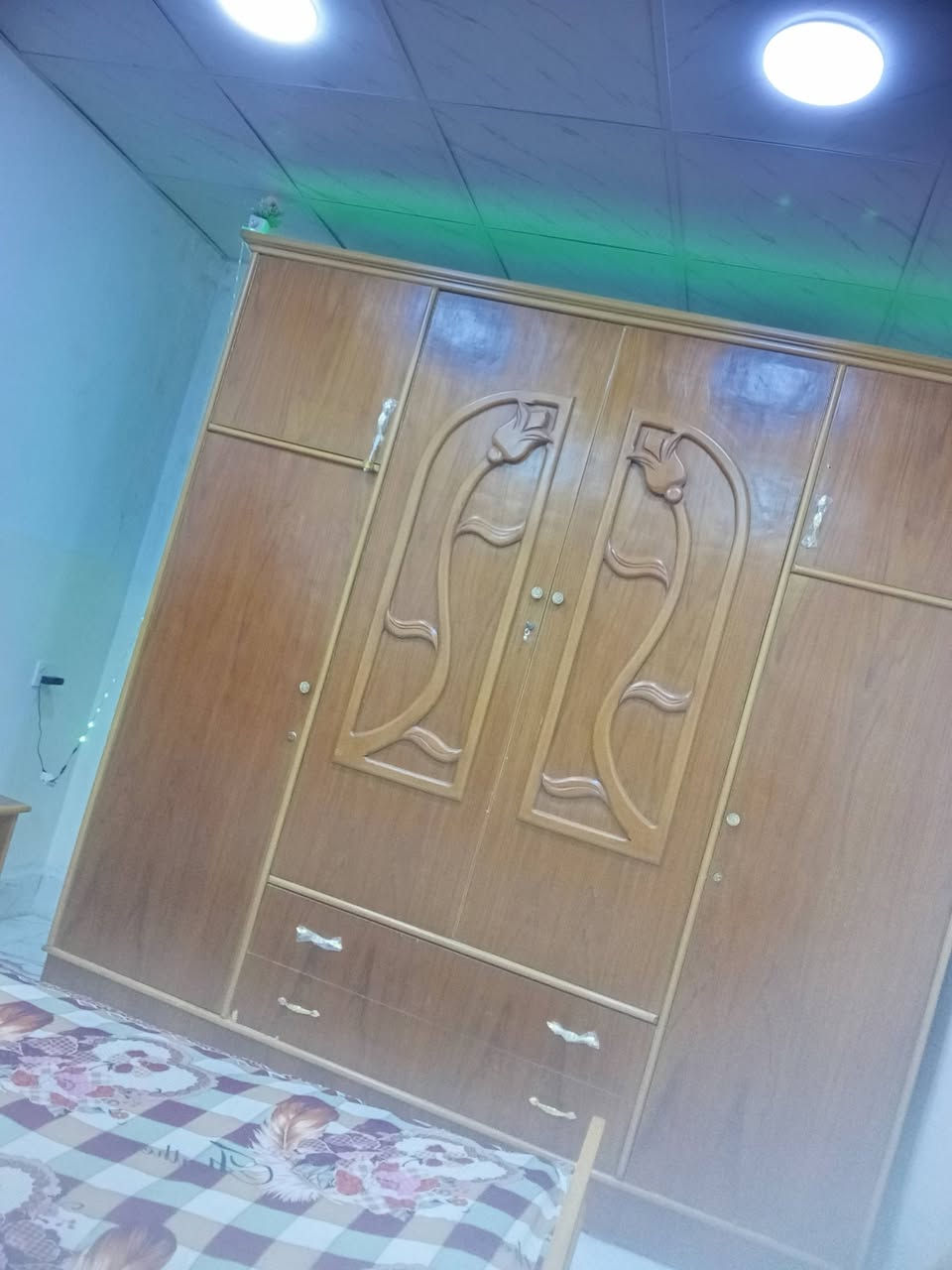 غرفه نوم صاج عراقي شي راقي مستخدم شهر فقط حته يدات بل جيس بعده بيع مستعجل ماعندي حجز
مكان كركوك فيلق قرب فلكت حصو و رمل للتواصل 
***********....ما عندي نت شراي يخابر و.... سعر مناسب جداا
