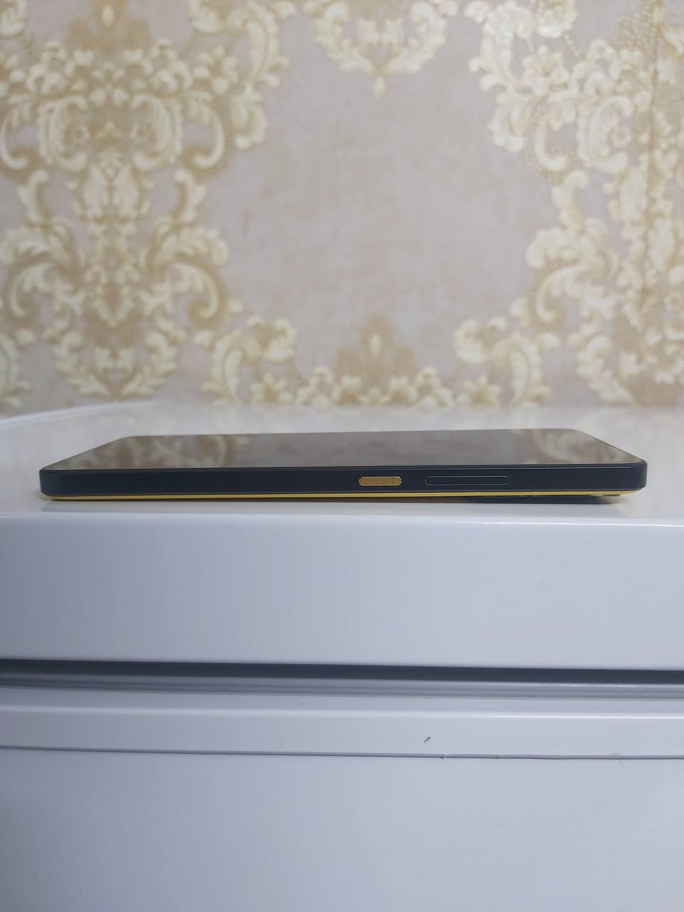 السلام عليكم
Poco x6 pro 5G
 جهاز شخط مابي جديد كلش وملحقاته موجودة كاملة
مواصفات الجهاز معروفه ما يحتاج اكولهن جهاز كلش قوي ذاكرة 512 سعره 330
مكاني بغداد بسماية توصيل موجود داخل بغداد فقط
***********
هذا رقمي ومتوفر واتس اب
