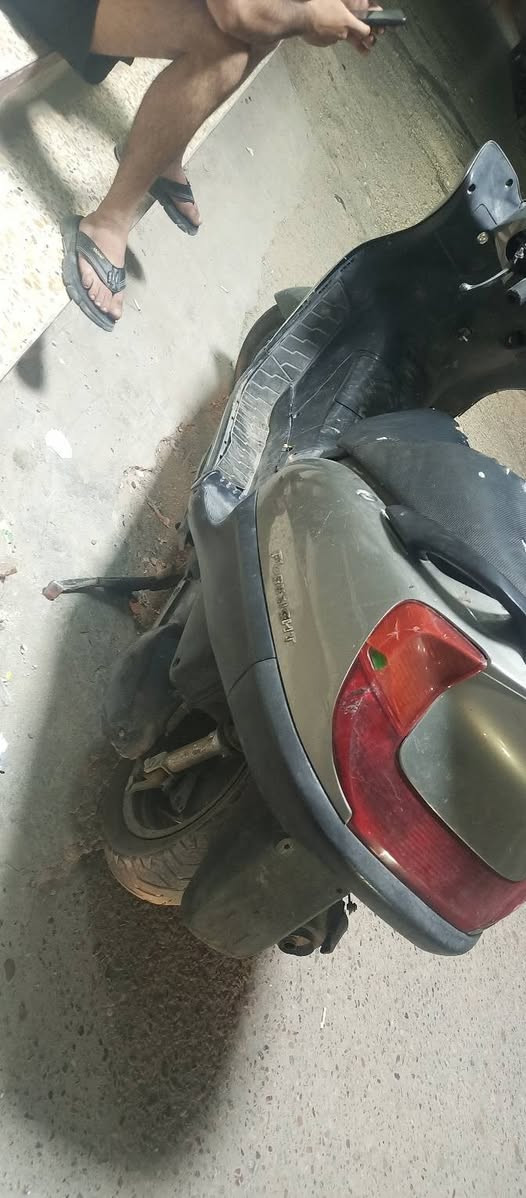 السلام عليكم فورسايددراجه حلوه نضيفه كلهه تشتغل خيرمن الله محرك كلش حلوجاهزه وين ماجان تروح بيهه نكروطلع بس الدبل الماني بي طبه بل طسه قويه السعر350العنوان بغدادالكريعات ***********
