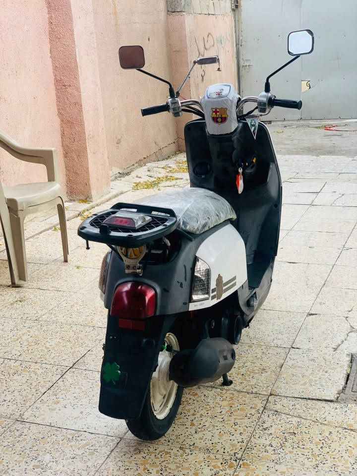 ماكس بوليس • بوش وبستم • كفرات بلادي