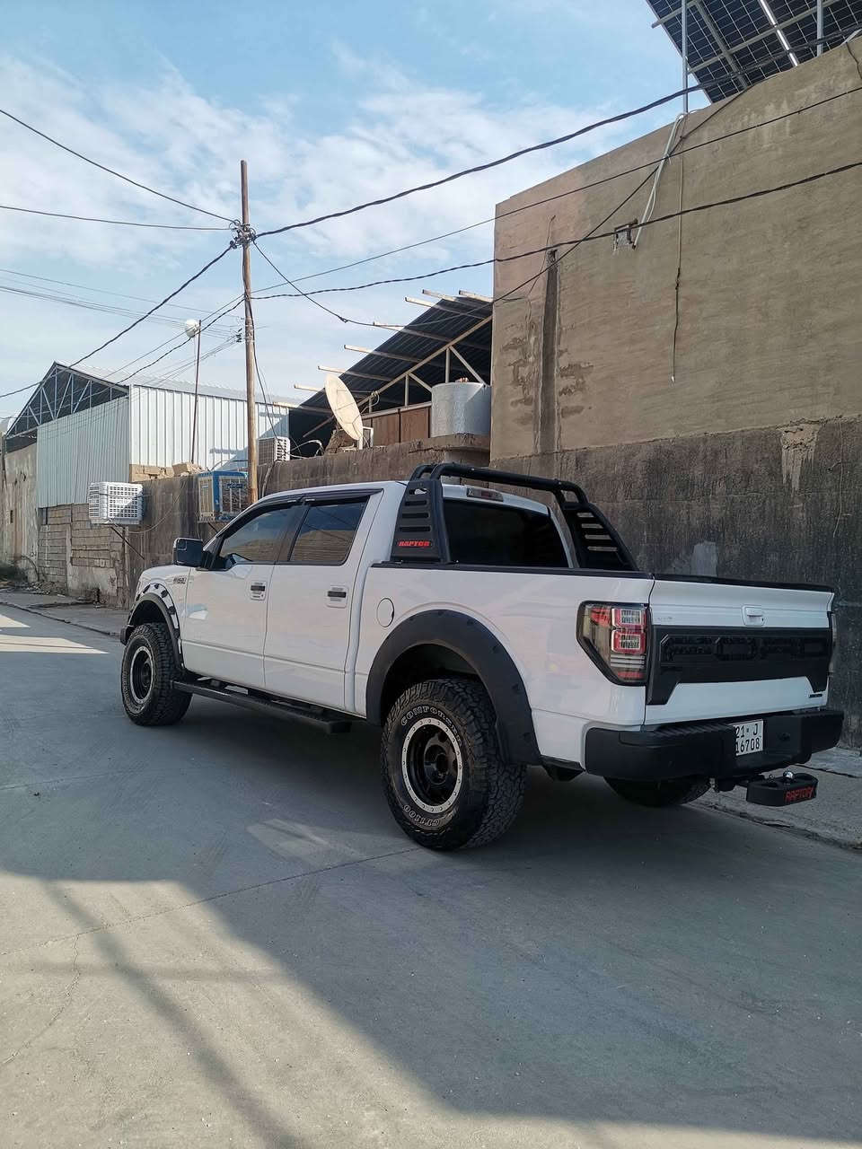 فورد F150موديل2012 بيع فقط
عليها منظومه غاز ماكو صرف اقصادي فول
 سياره مابيه مصرف تايرات جديد سنويه جديد شرط التحويل جنبزه واحد ع واحد

سونار موجود مع الصور  

سعر140 $$ بيه مجال عنوان كركوك شارع اىمعارض *********** بيع فقط كركوك, العراق
