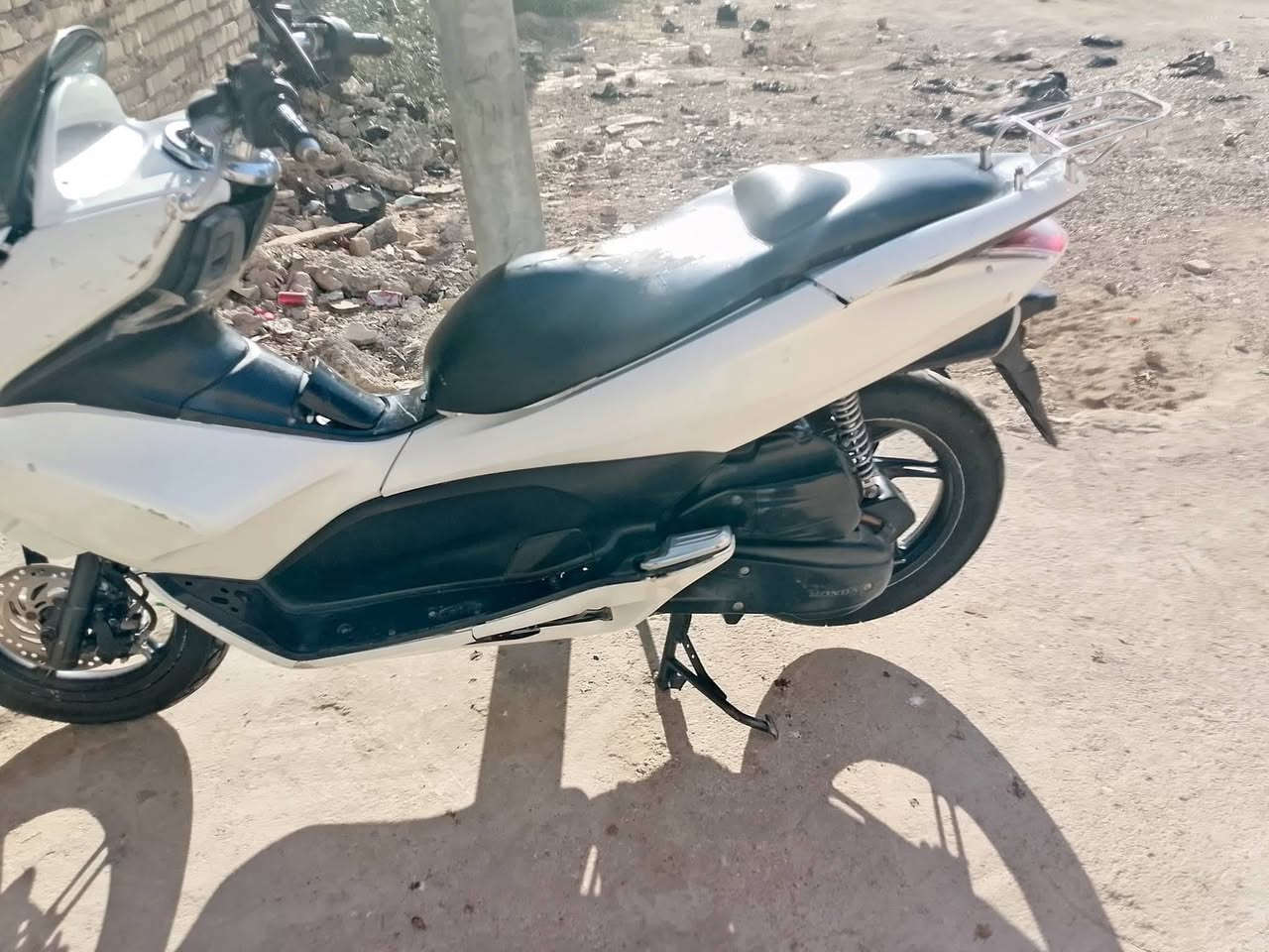 PCX • 125 • جيل أول