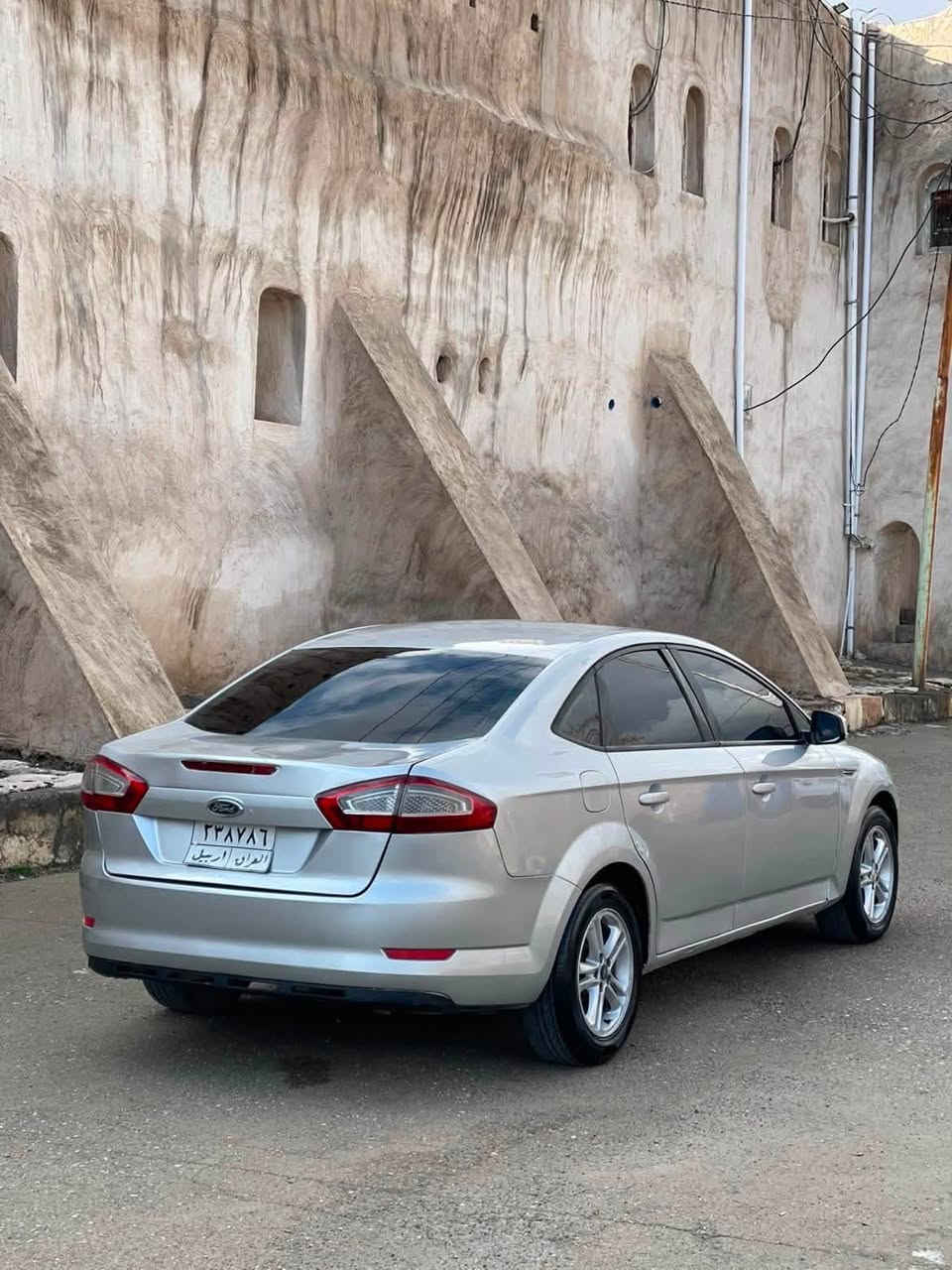 ford mondeo 2012
***********
ئەوەلیات ئەوەلیات، 
بە ناو ناکرێ،
مالی مەدەنی و حجز و هەموو شتێکی بە شەرت 
گێر و مەکینە و توند و تۆڵی بە شەرت،
حیزام پەمپ کراوە بۆ جوانی
٤٥$ معامەلە
شوێن 📍کۆیە
***********
