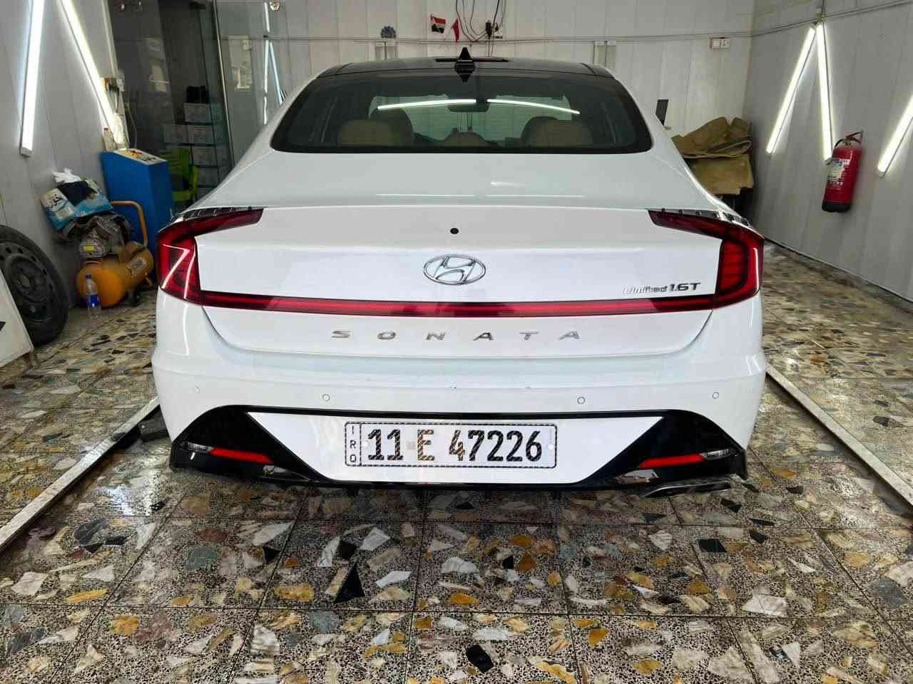 ماشيه 93 

محرك 1600 تيربو

فول فوصفات اعلى فئه 1/1

وارد امريكي حادثه فقط دعاميه اماميه

صور الحادث موجوده بلمنشور

بيه قطعتين كلير من امريكا

سياره كلش جديده على ايدي مابيه نقص ولا برغي

للاستفسار على رقم

***********

المكان الغزاليه او زيونه

السعر 163 وبيه مجال بغداد, العراق
