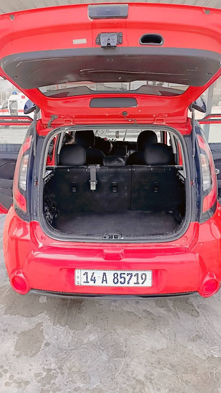 لبيع كيا صول 2016 gti  مكانها كربلاء طويريج الجمعية
سيارة خير من الله السعر 106 او بيها مجال بسيط , ***********
