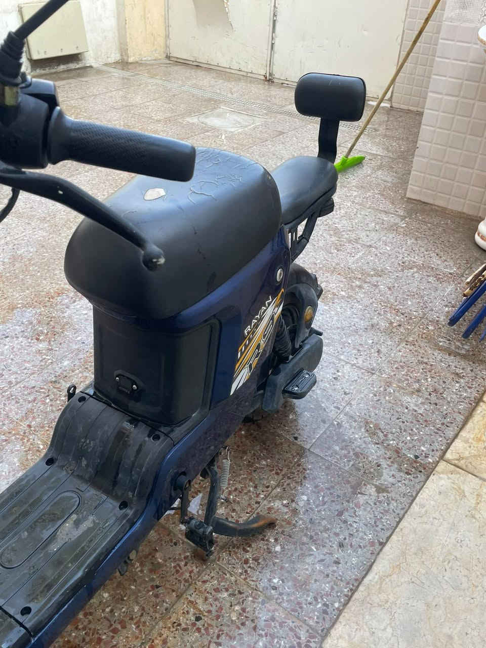 شحن • روان • نقص بطاريات
