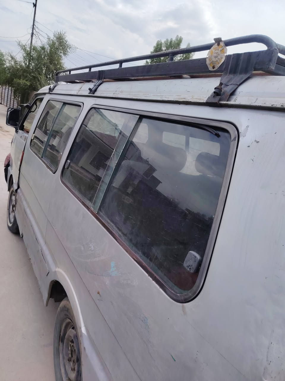 بستا • ١٩٩٤ • دواخل نضيف