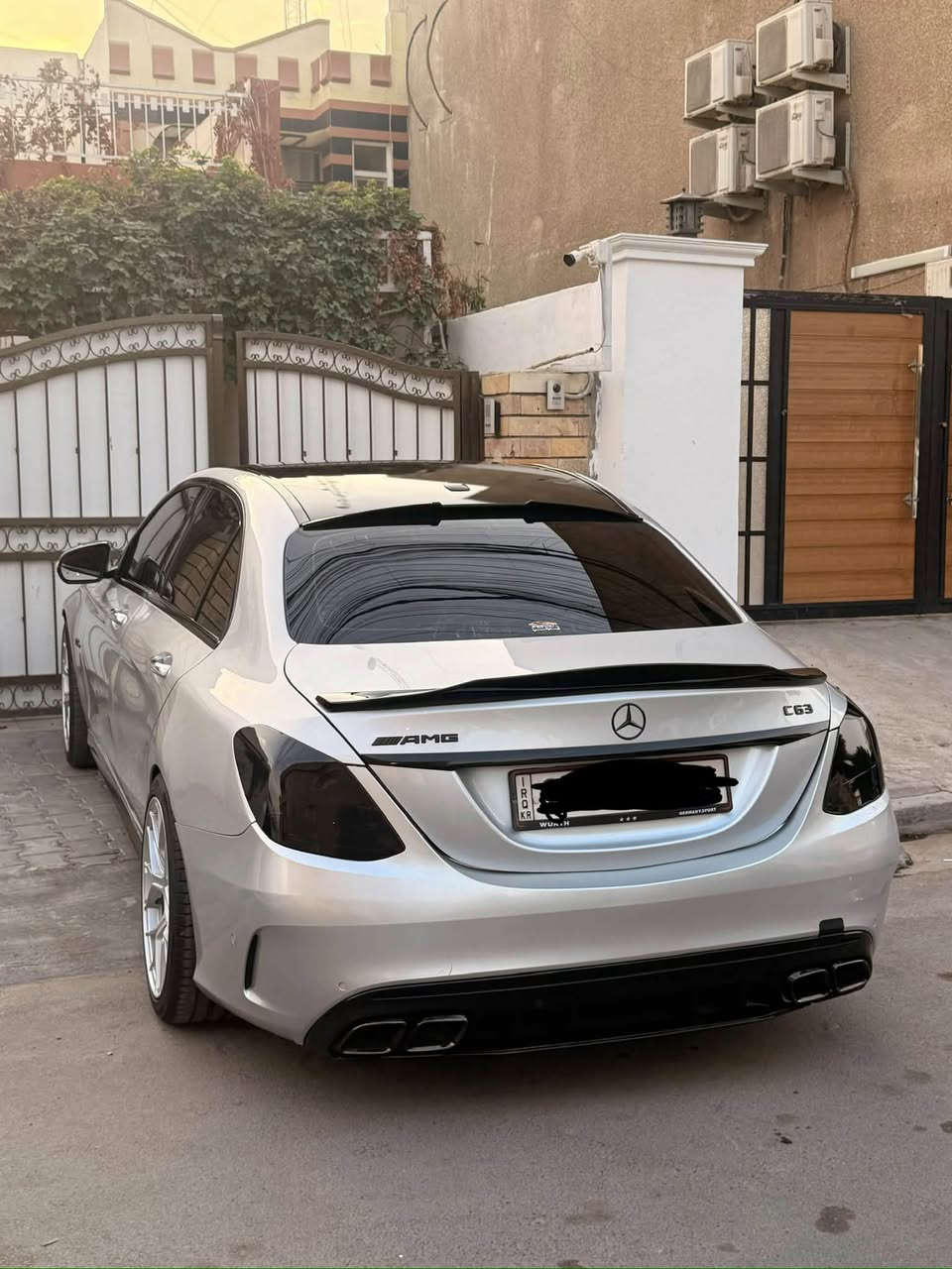 مرسيدس C300 • كت C63 • داخل ابيض
