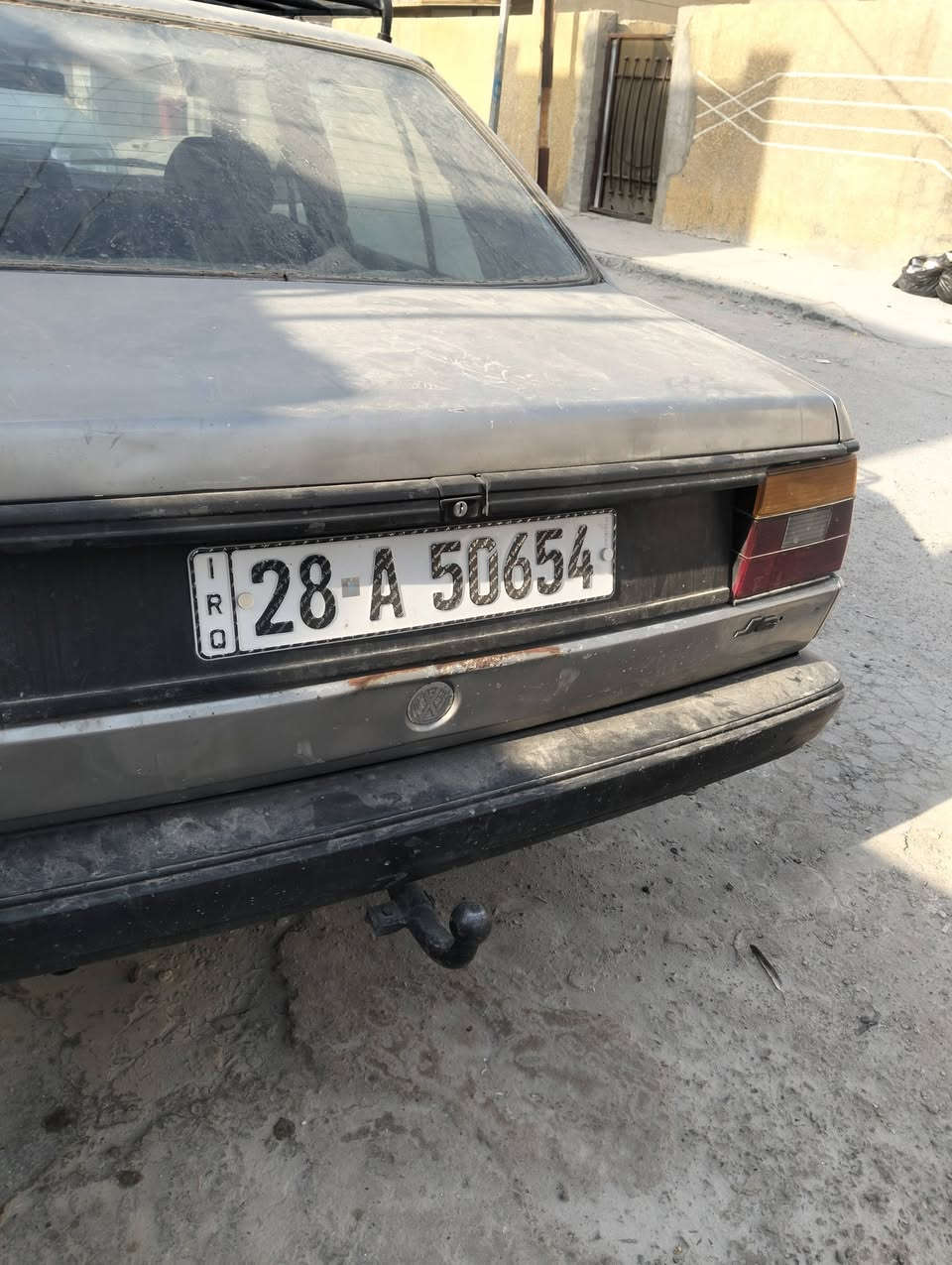 سيارة گولف موديل 88 رقم نجف انگليزي الجديد بسمي السيارة جاهزة مكان السيارة بغداد الجديدة السعر 16ورقة قفل رقم الهاتف ***********بي واتساب
