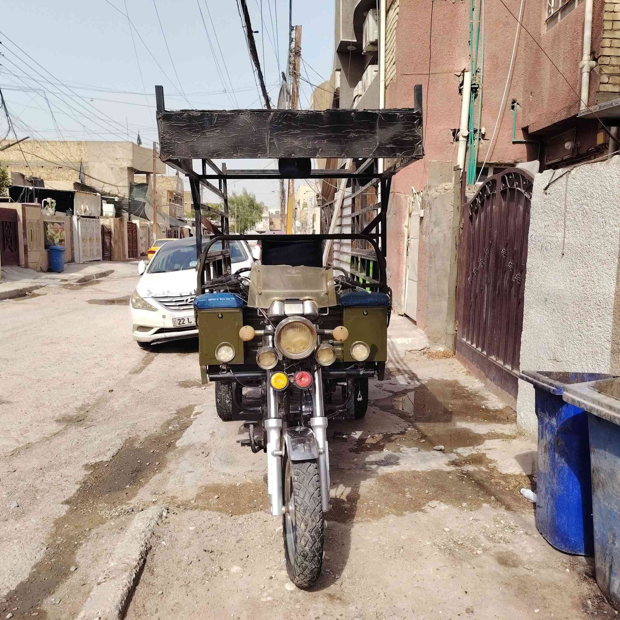 سلام عليكم  ستوته للبيع موديل ٢٠ مكينه ٢٥  تايرات جوبلس وراق  اصوليه بدون لحيم جاهزه للشغل  رقم مبايل ***********
