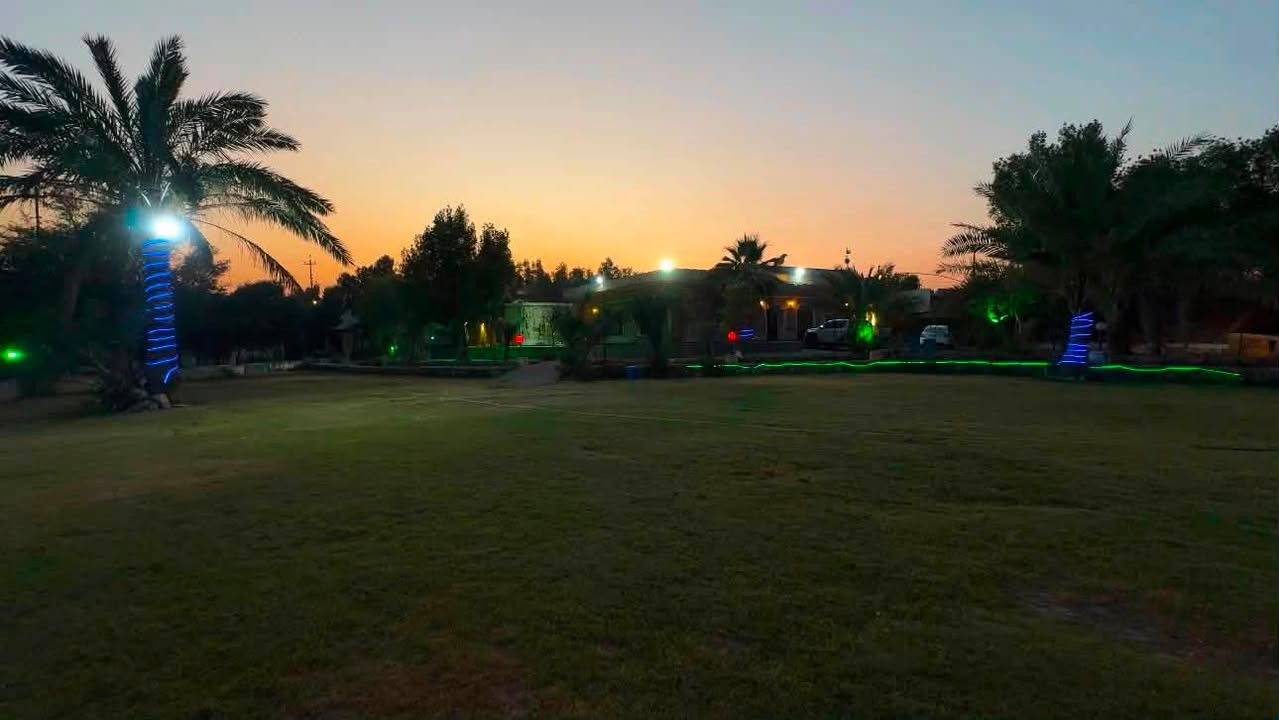 موثقه ع تطبيق اجرلي
📍 بغداد - البوعيثة -

التفاصيل / مساحة المزرعه 5 دونم 

* ثلاث غرف نوم وصالة ومطبخ وصحيات
* مسبح للكبار
* مسبح للصغار
* ألعاب للكبار
* ألعاب للصغار
* حديقة كبيرة
* أداة للشواء ومكان شوي كامل
* جلسات خارجية
* كراج داخلي
* كهرباء مدار 24 ساعة
* إنترنت مجاني مفتوح
للتواصل واتساب 
***********
