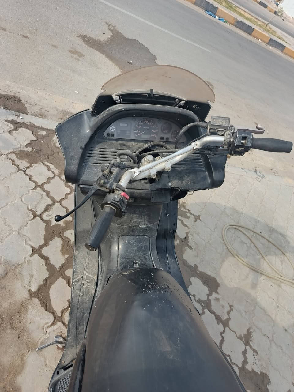 ماجستا طافيه ابيع كوم حديد كوم حديد مكاني بل 
ناصريه يم جامعت ذي قار يعني بل صخين 
سعره 150الف *********** لاه تسني شبيه طفت 
او بعد ماشتغلت شوف صوره وتوصل وياي
